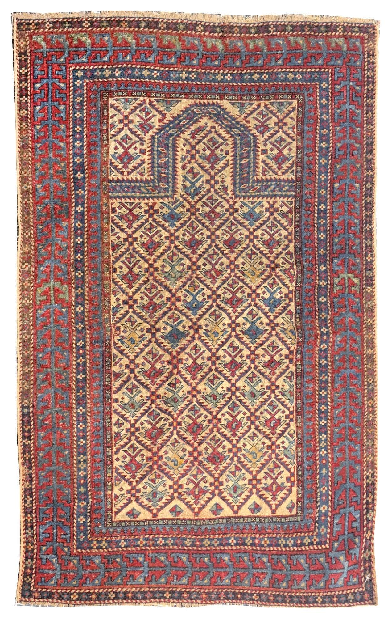 Antiker Daghestan Shirvan-Teppich 3'1'' x 4'3'' (Kaukasisch) im Angebot