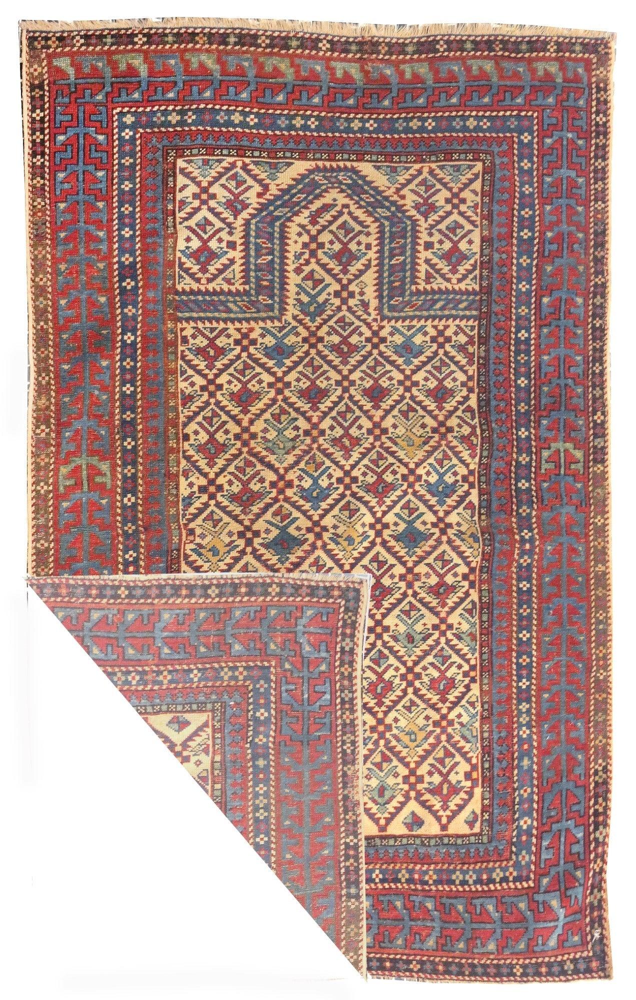 Antiker Daghestan Shirvan-Teppich 3'1'' x 4'3'' (Handgeknüpft) im Angebot