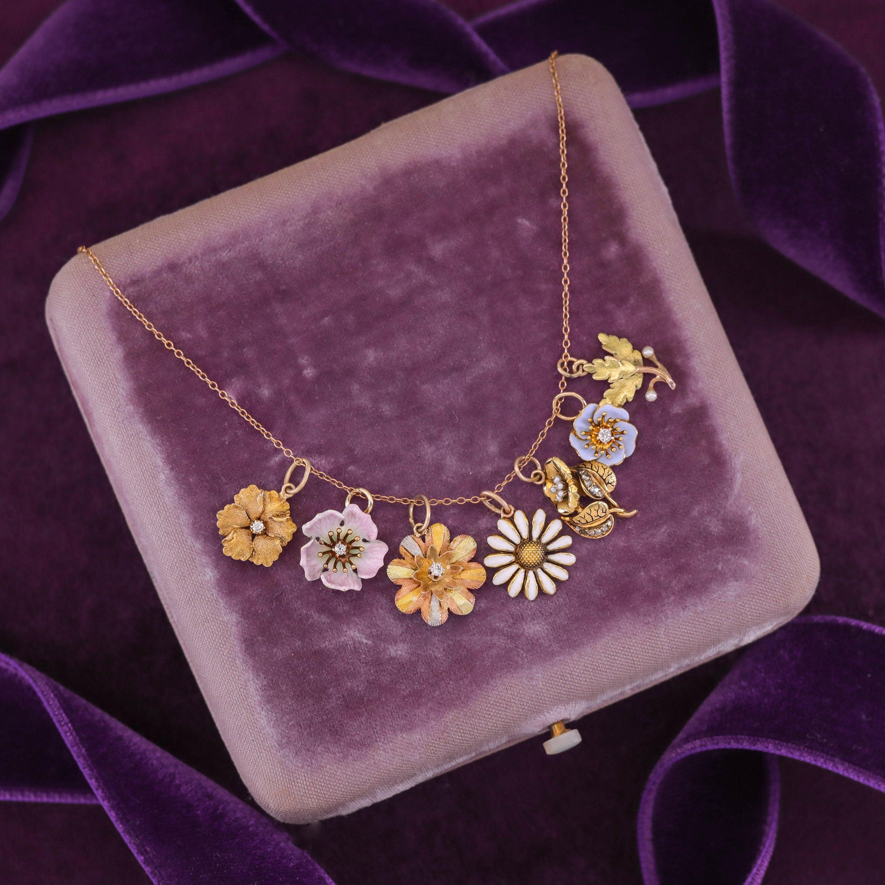 Donna Charme Antiques in oro 14 carati in vendita