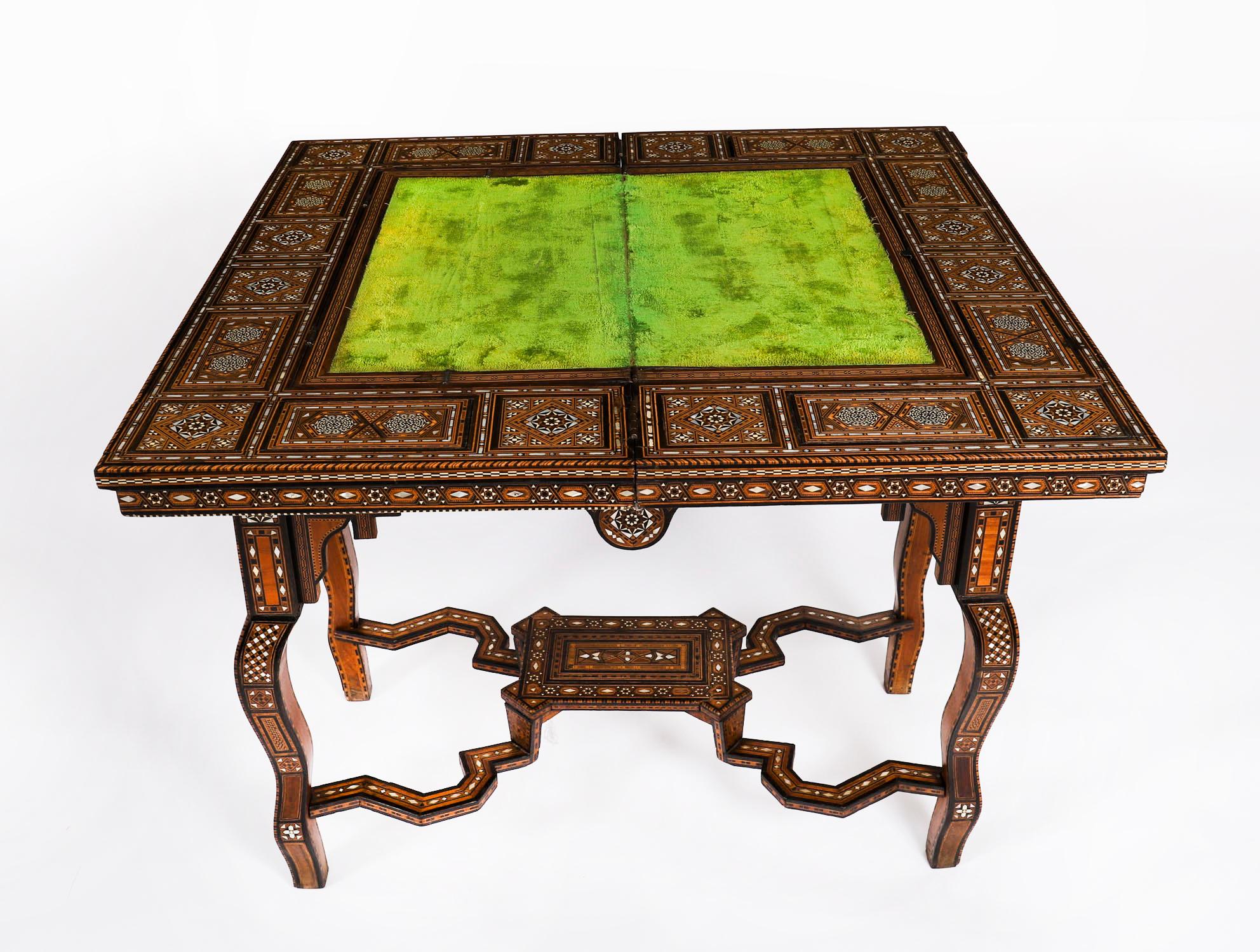 Antique Damascus Syrian Inlaid Card Chess Backgammon Games table 19th Century For Sale 3