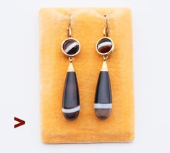Antique Dangle Earrings Banded Chalcedony solid 18K Gold / 6 gr
