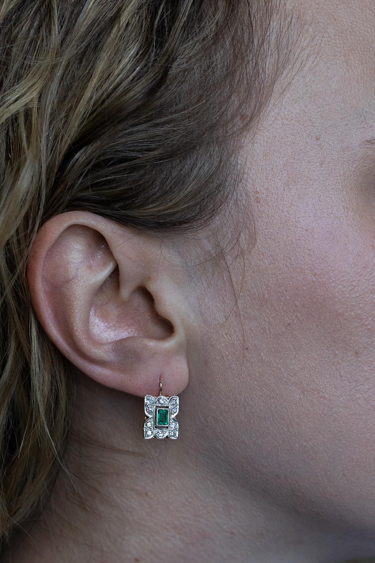 Antike baumelnde Ohrringe mit Smaragden und Diamanten, Österreich-Ungarn, 1940er Jahre im Angebot 3