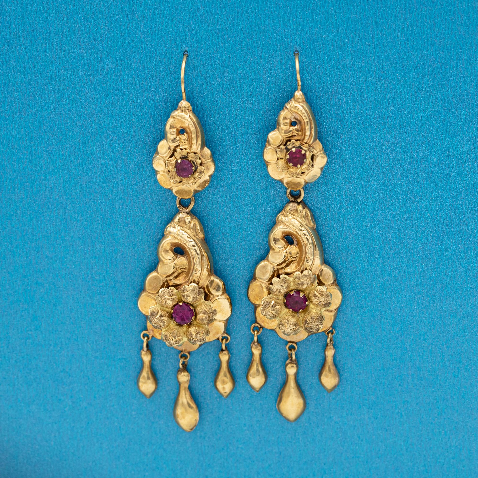 Antique Dangling Victorian earrings - Floral 19th century - European heirlooms 7
