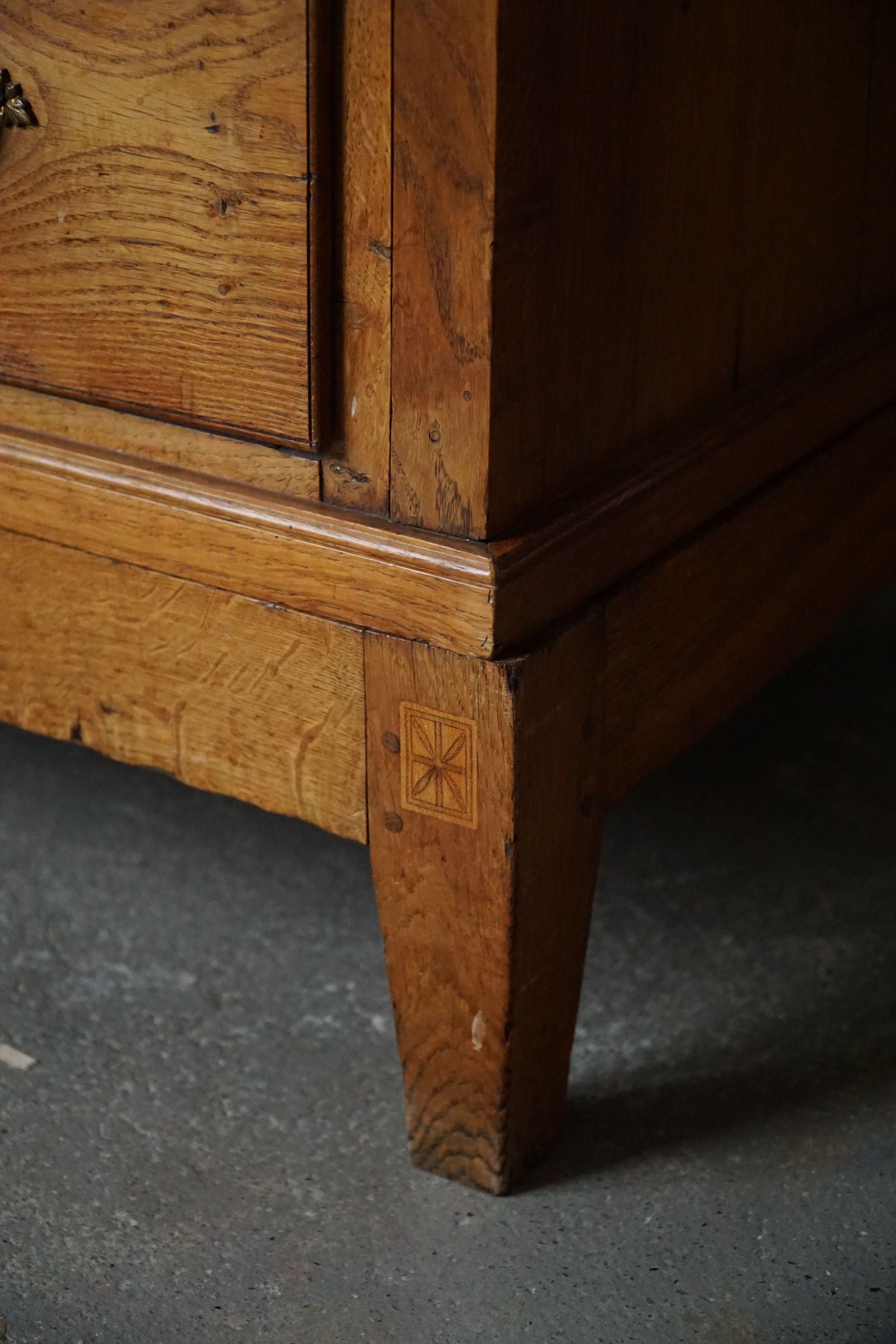 Antique Danish Chest of Drawers in Oak, Made in Late 18th Century, Louis 16 For Sale 9