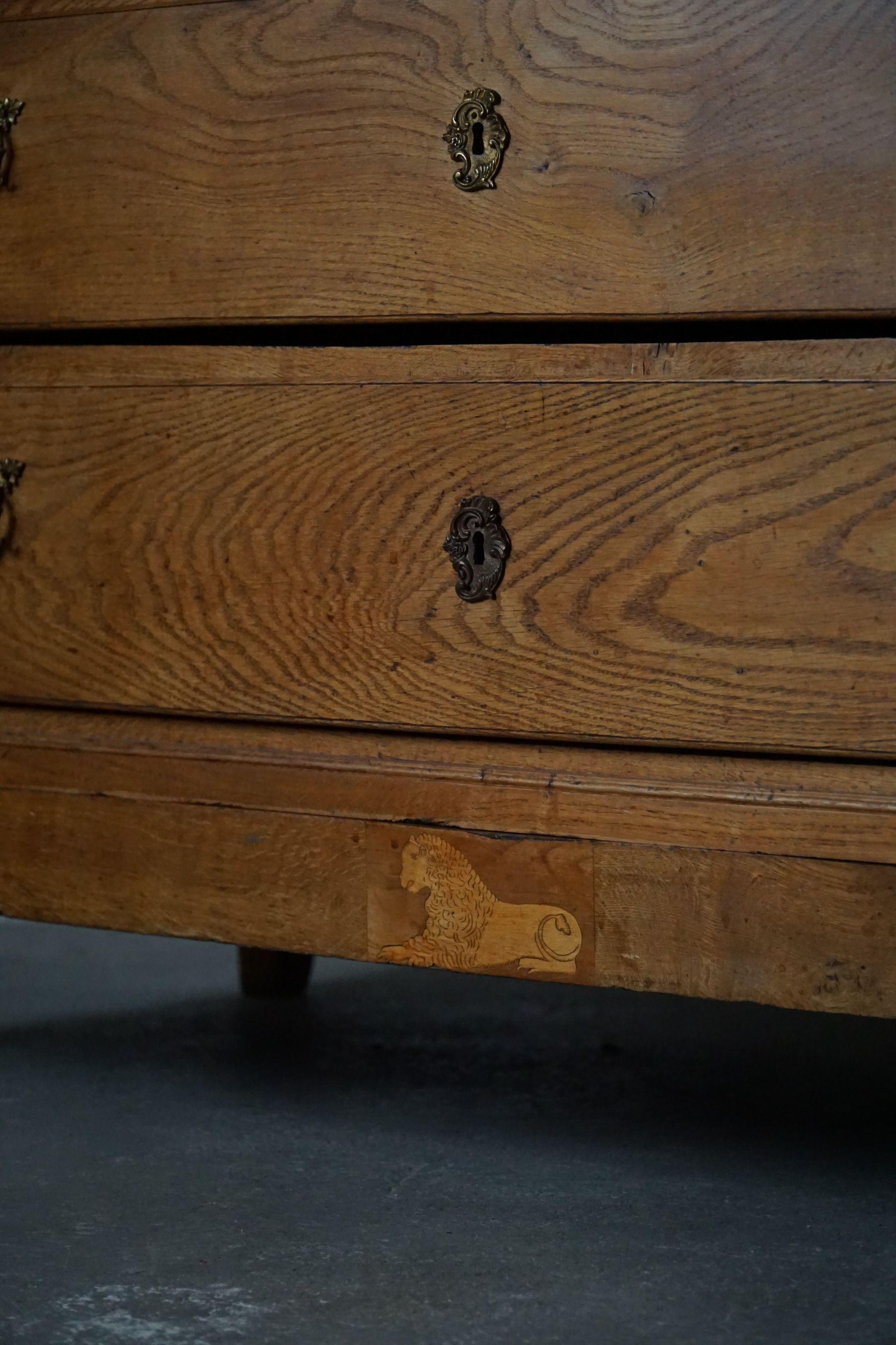 Antique Danish Chest of Drawers in Oak, Made in Late 18th Century, Louis 16 For Sale 10
