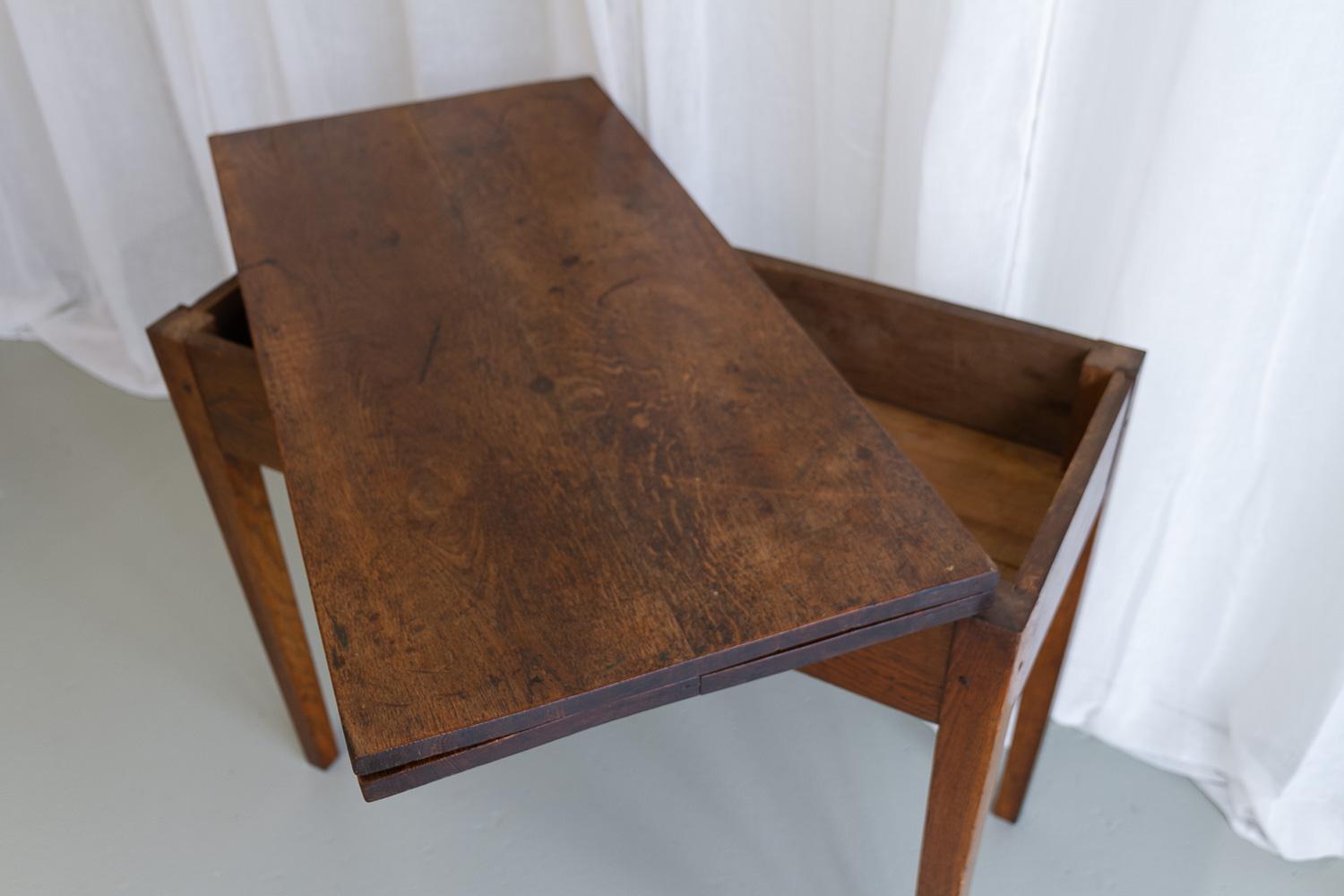 Antique Danish Console Table in Oak, Early 1800s. For Sale 2