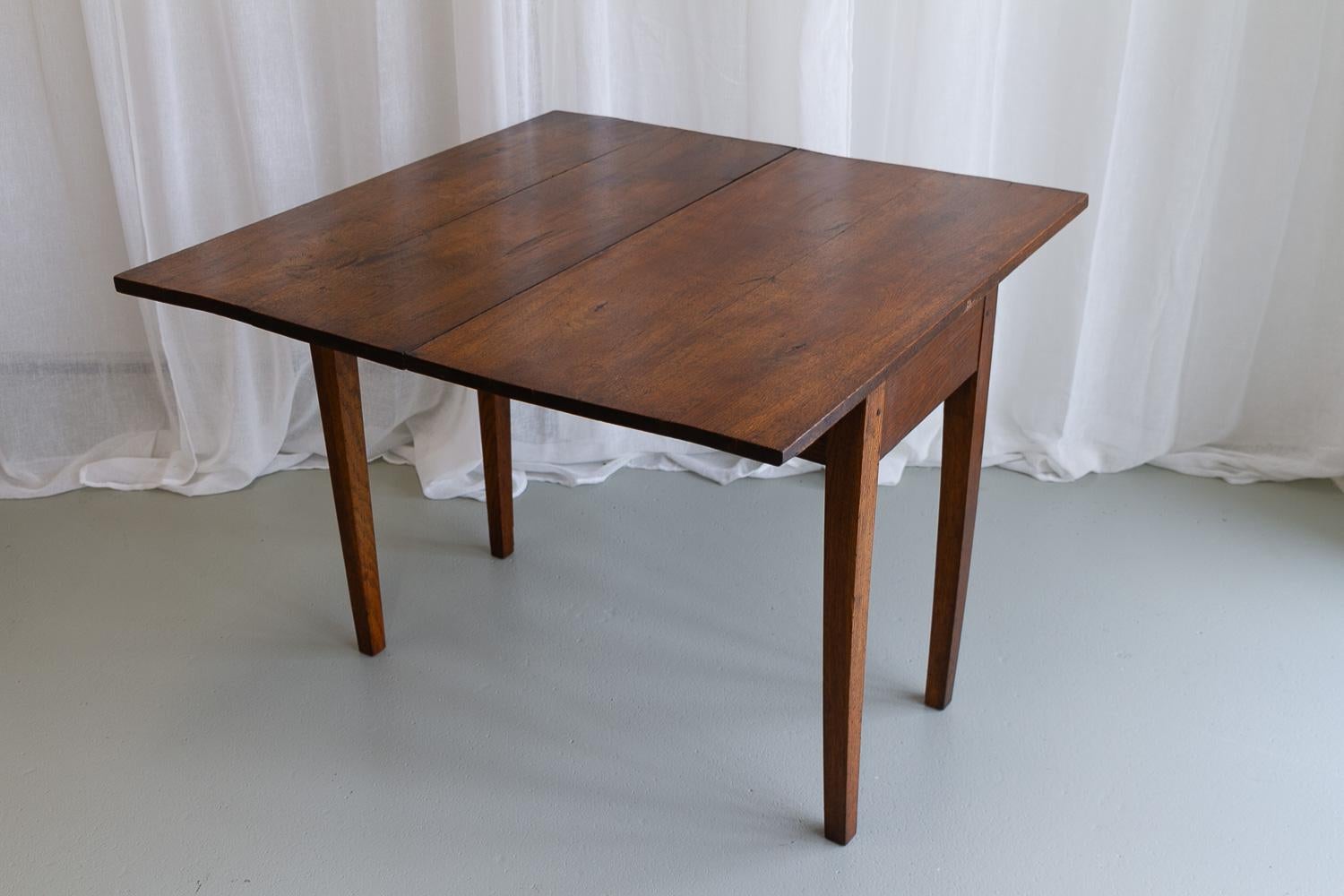 Antique Danish Console Table in Oak, Early 1800s. For Sale 4