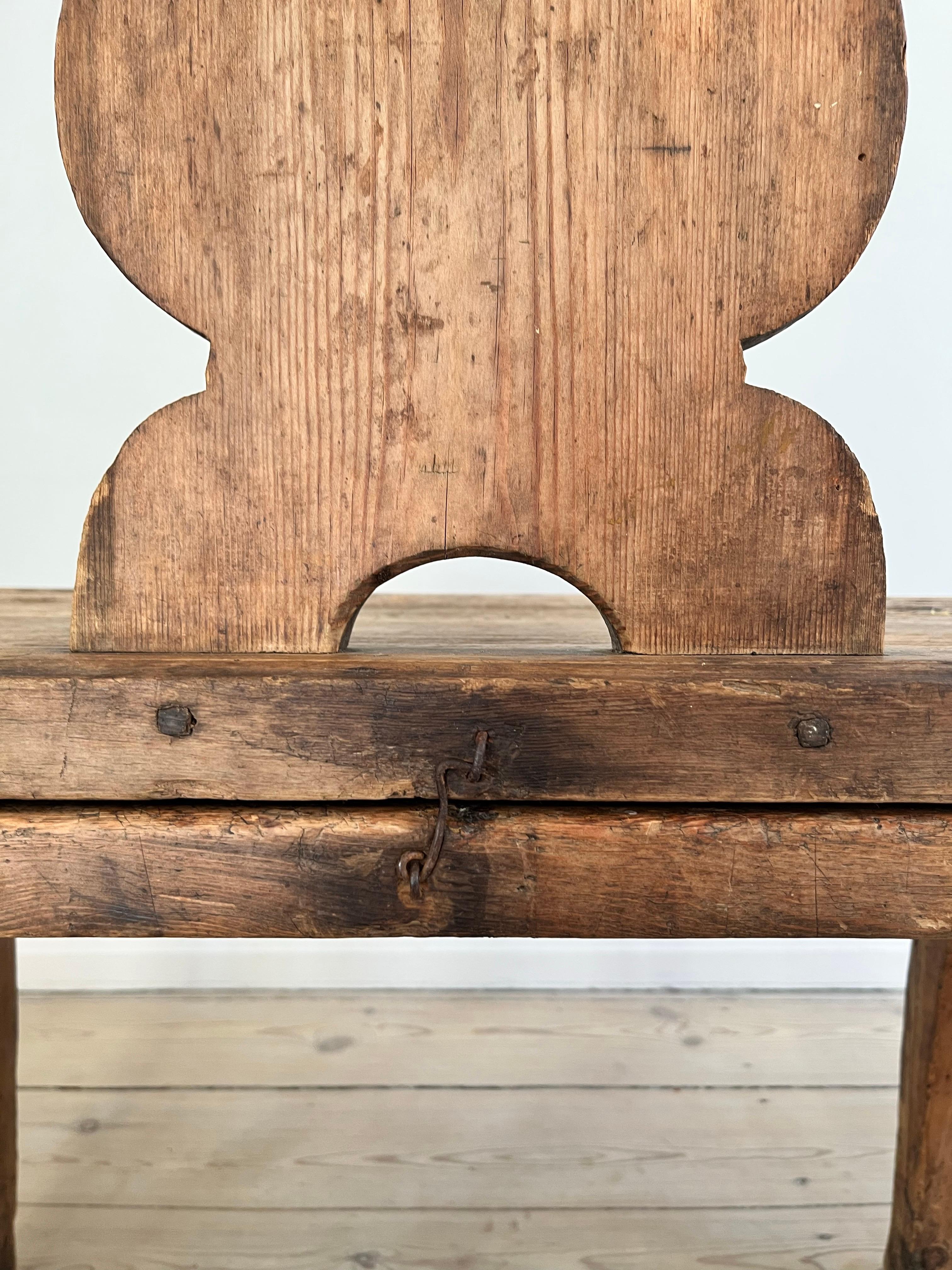 Ancienne table folklorique danoise du 18ème siècle 4