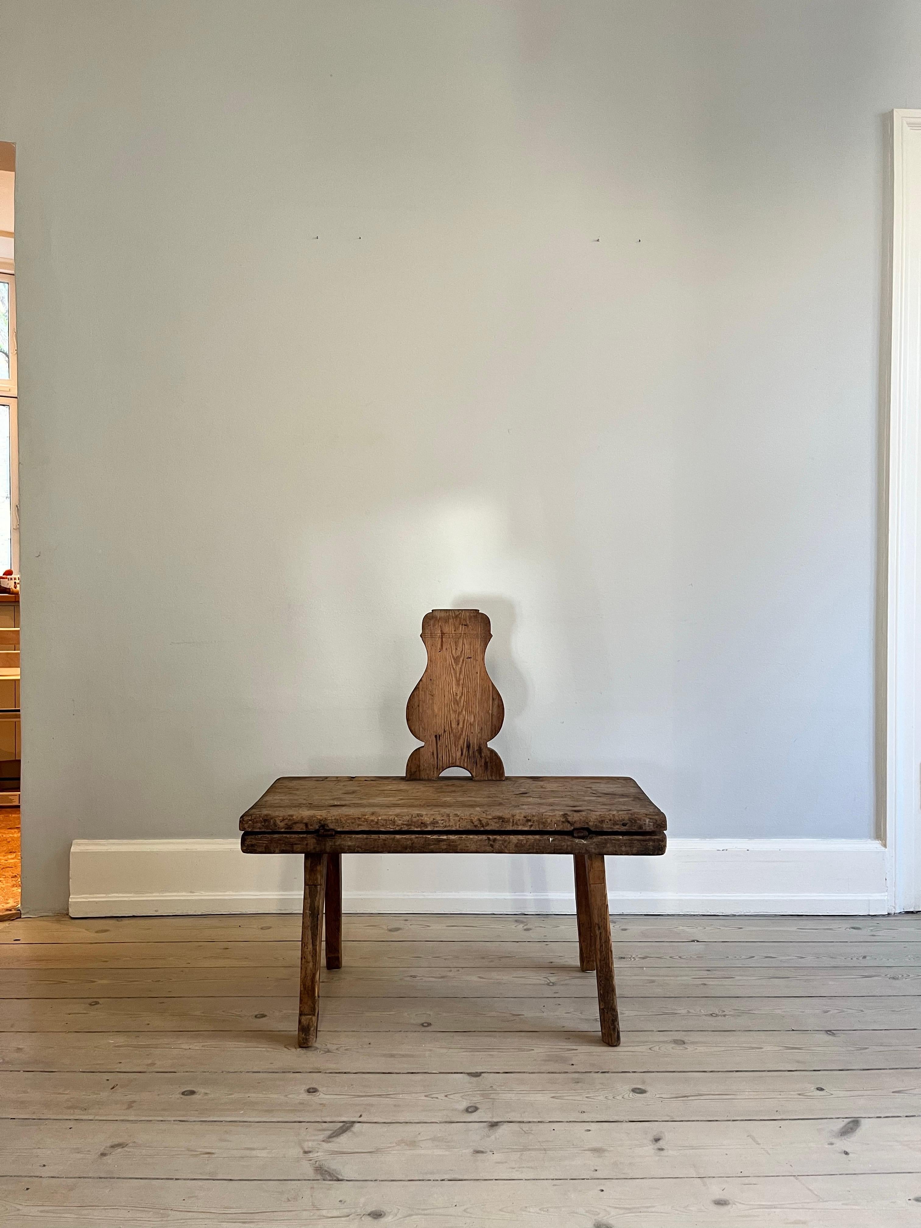 Artisanat Ancienne table folklorique danoise du 18ème siècle