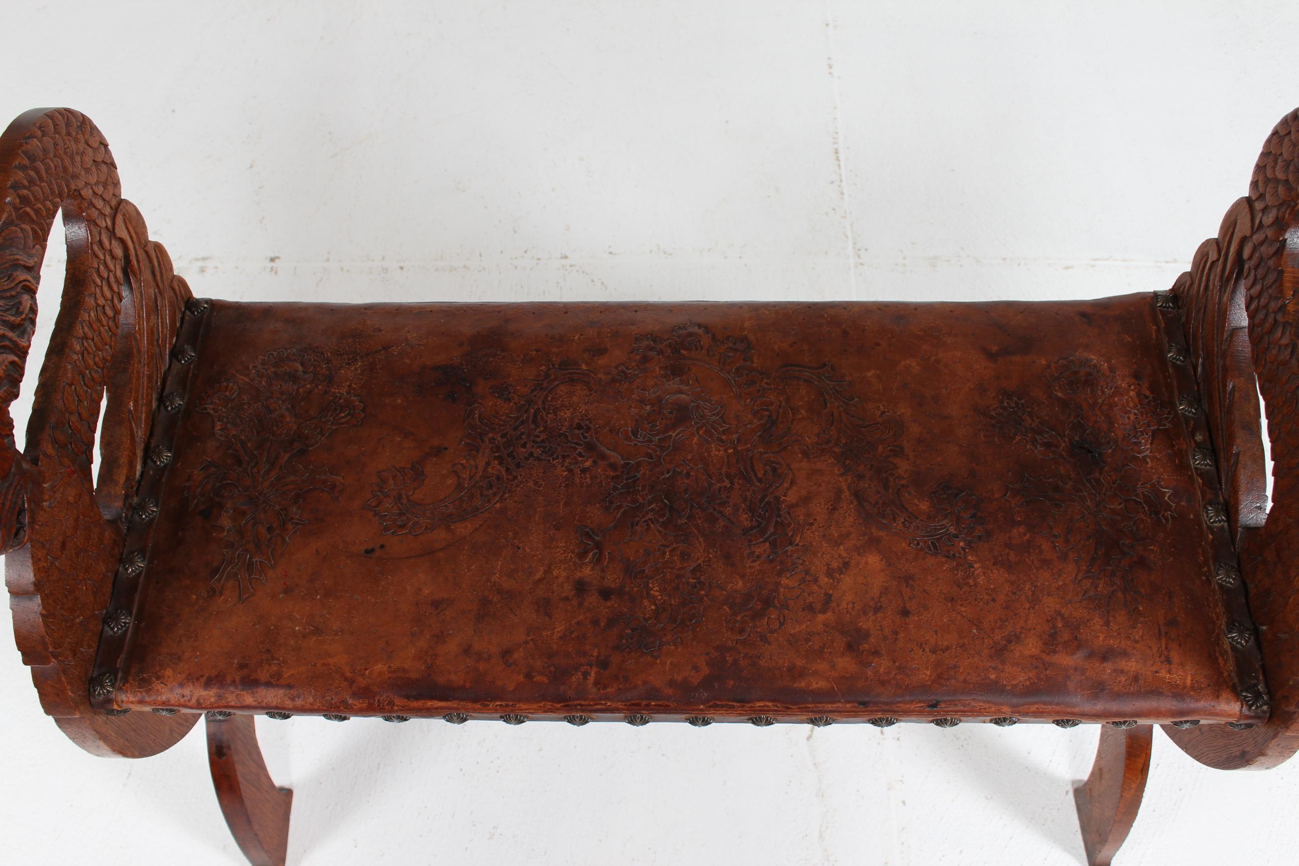 Antique Danish Hand Carved Piano Bench with Lion Heads and Original Leather Seat For Sale 3