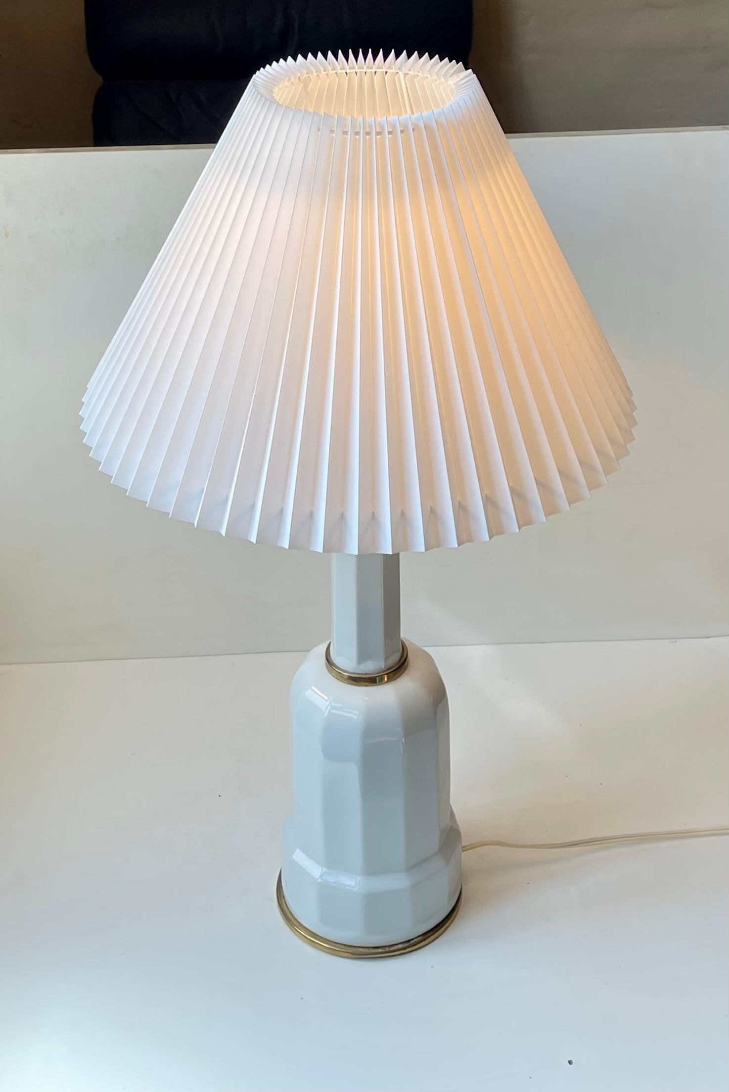 Antique Danish Heiberg Table Lamps in White Porcelain and Brass For Sale 1