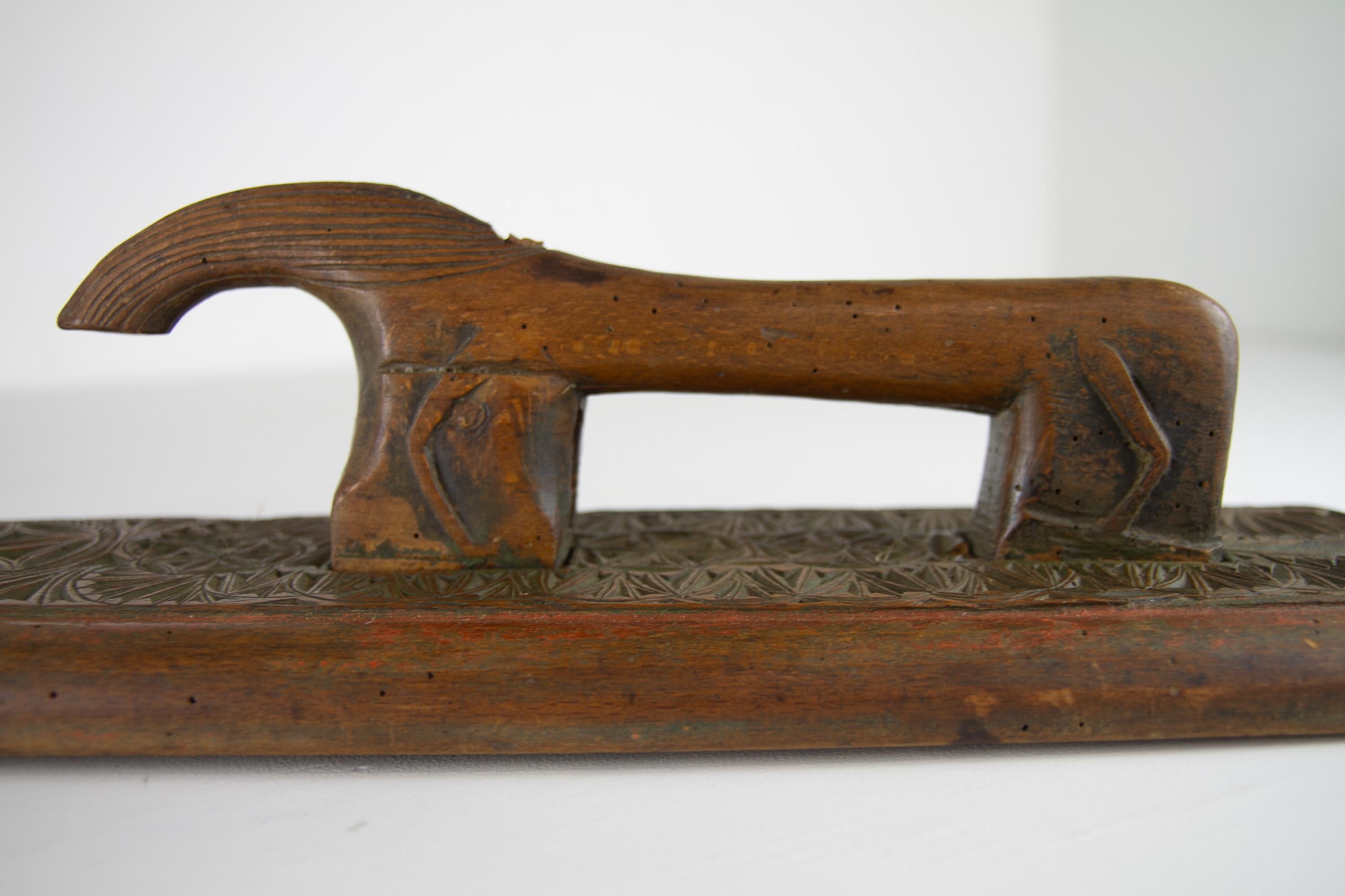 Ancien jeton d'amour danois avec cheval stylisé datant de 1744. en vente 7