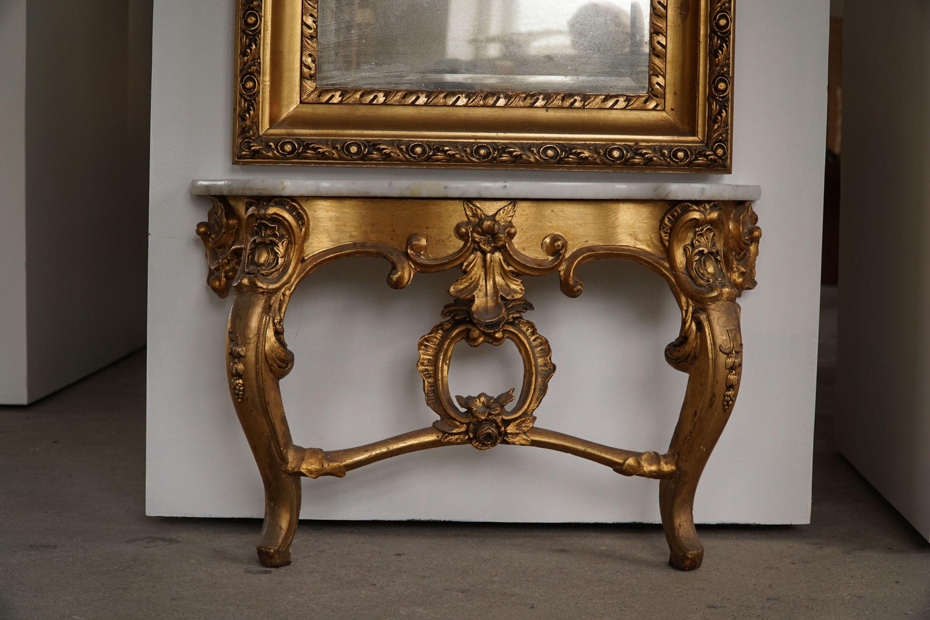 Antique Danish Mid-19th Century Rococo Gold Plated Mirror For Sale 8
