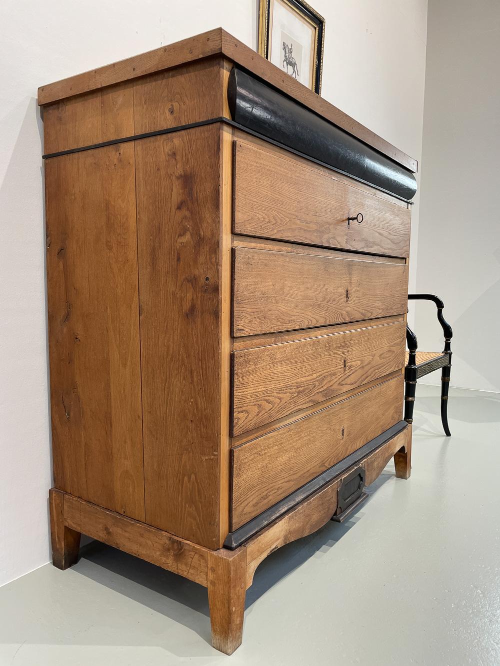 Antique Danish Oak Chest of Drawers, ca. 1800. For Sale 10