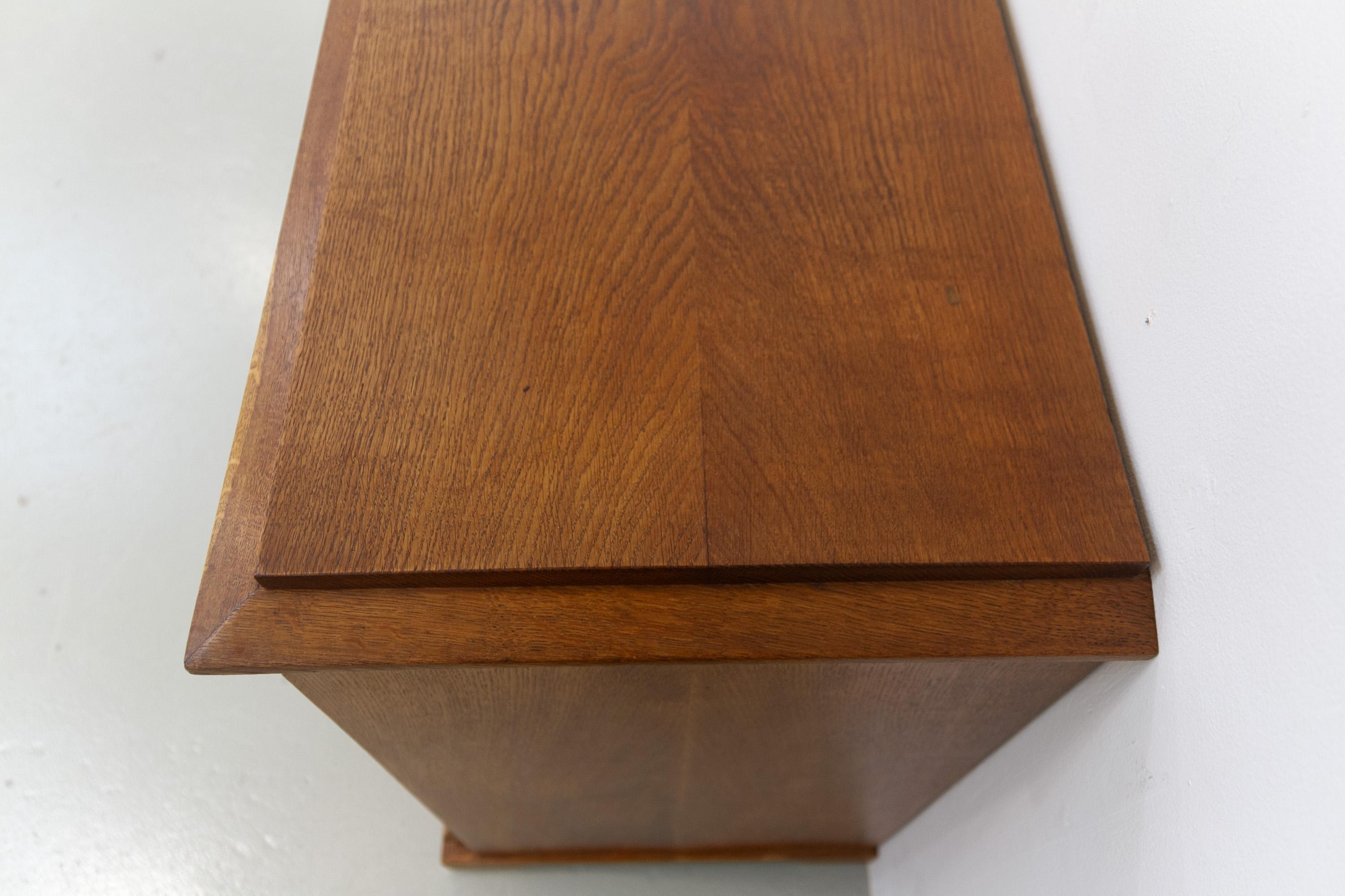 Antico mobile danese in Oak, anni '50 del XIX secolo. in vendita 7