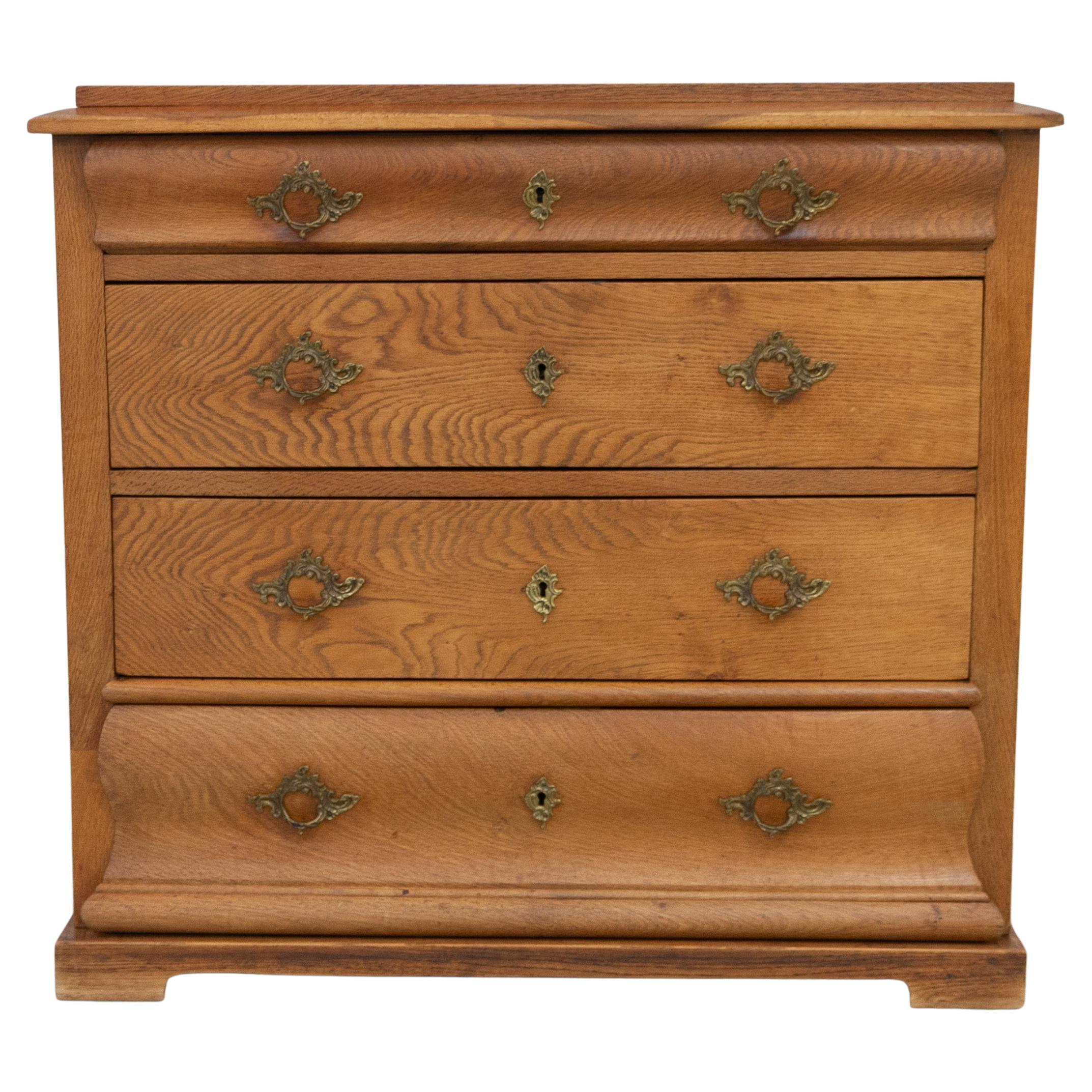 Antico mobile danese in Oak, anni '50 del XIX secolo. in vendita