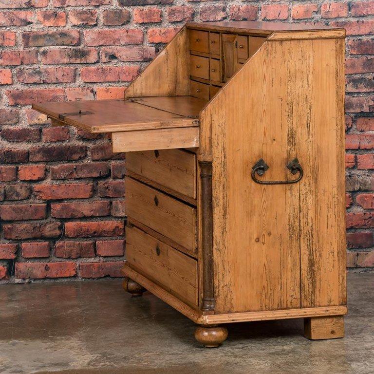 Antique Danish Pine Breakfront Bureau / Desk, circa 1840 In Good Condition In Pasadena, CA