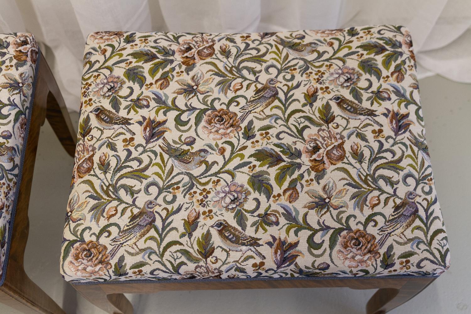 Tabourets danois anciens de style rococo en bouleau, années 1870. Ensemble de 2. en vente 1