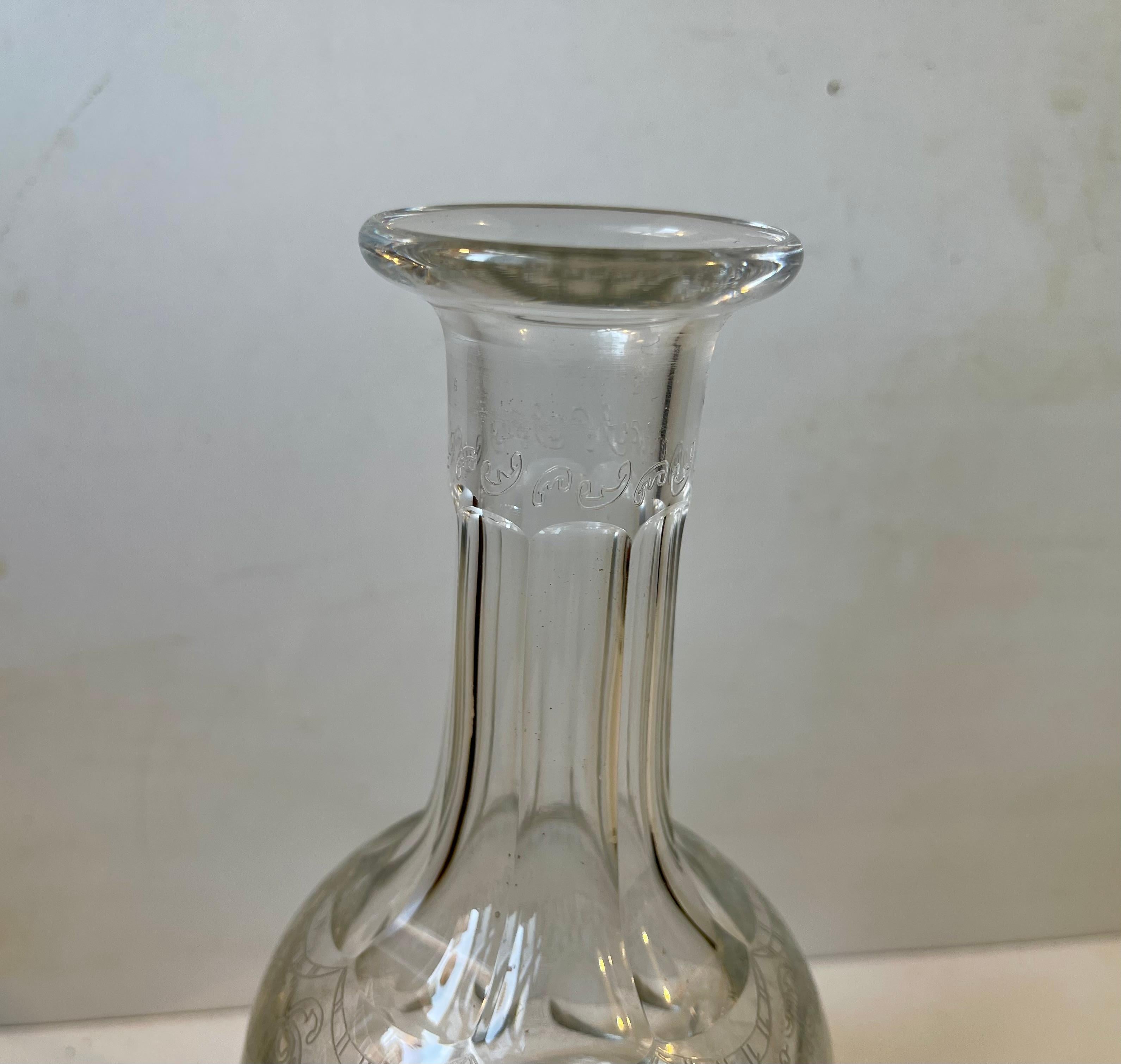 20th Century Antique Danish Royal Family Decanter in Engraved Crystal, 1920s For Sale
