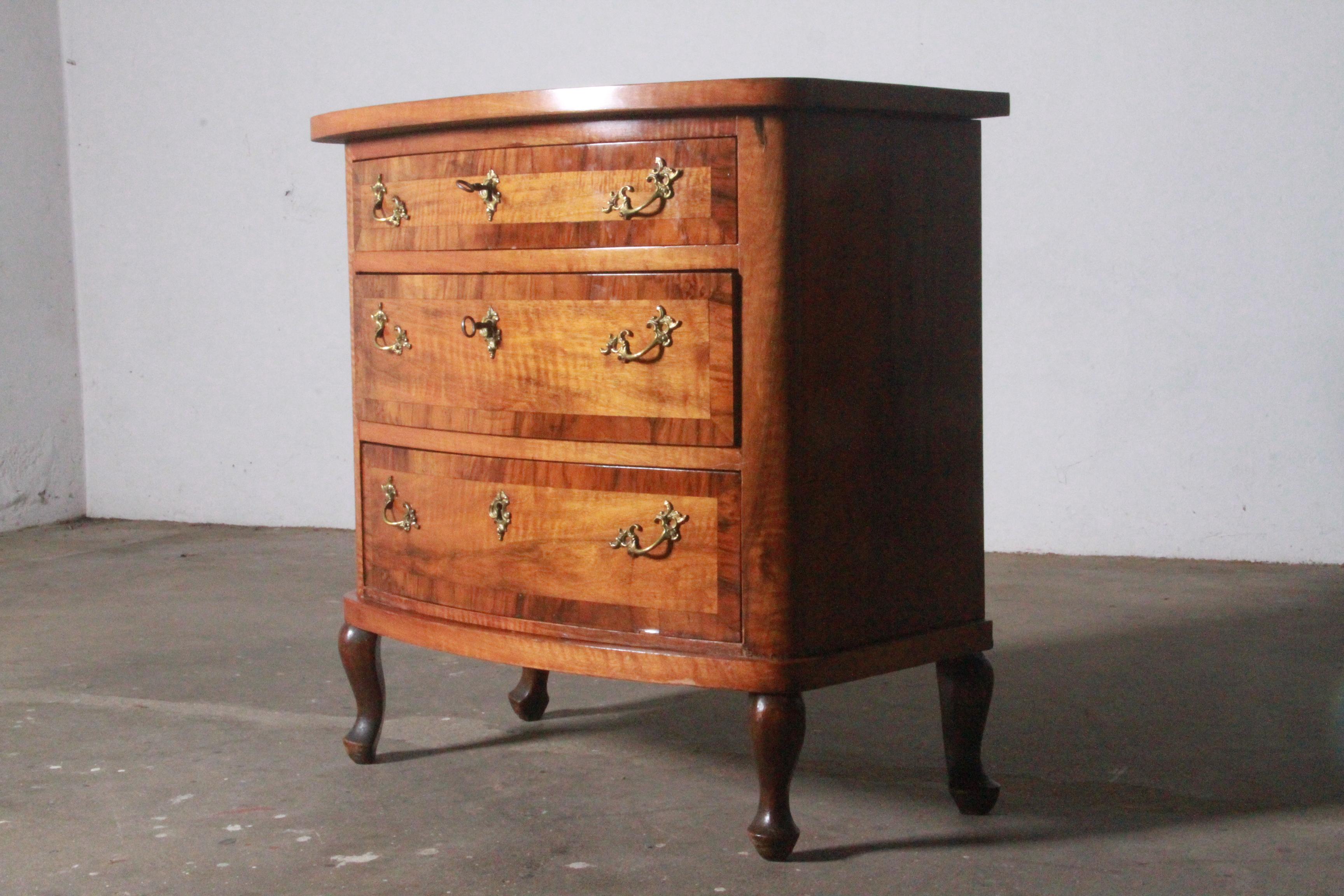 Antique Danish Small Dresser, Cabinet Baroque In Good Condition In Store Heddinge, DK