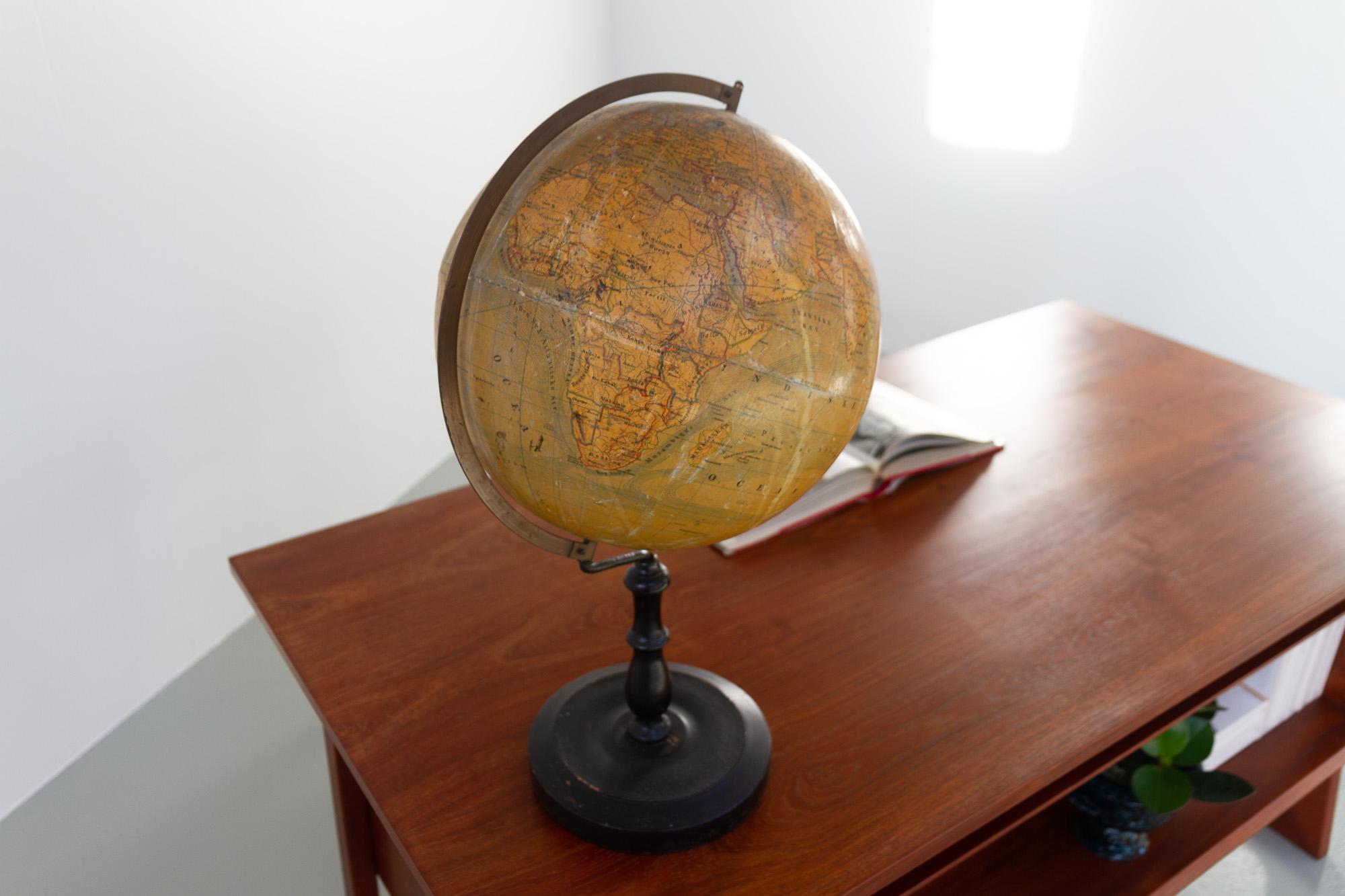 Early 20th Century Antique Danish Terrestrial Globe, 1900s For Sale