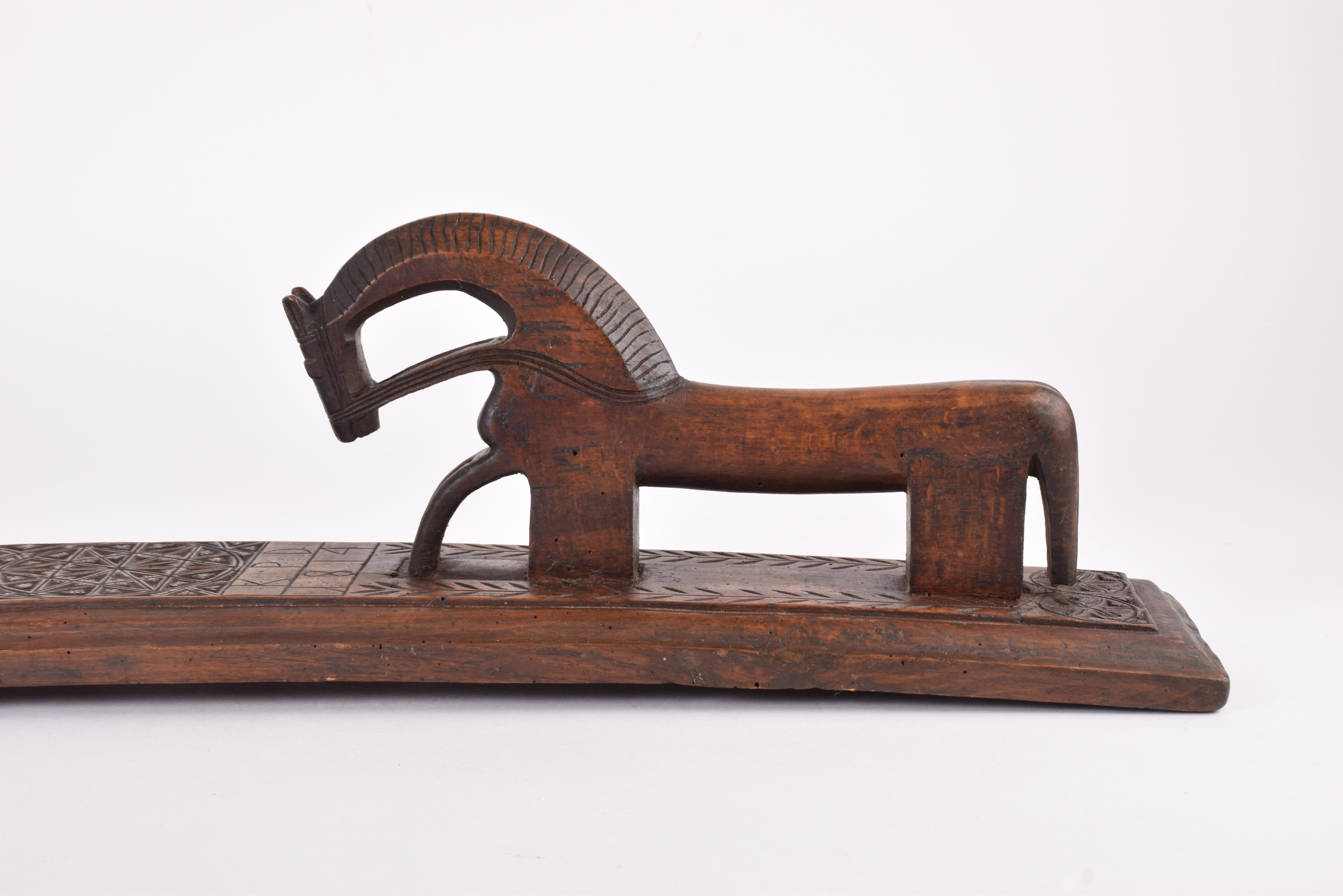 Antique Danish Wooden Mangle Board Wedding Love Gift with Horse Dated 1814 For Sale 10