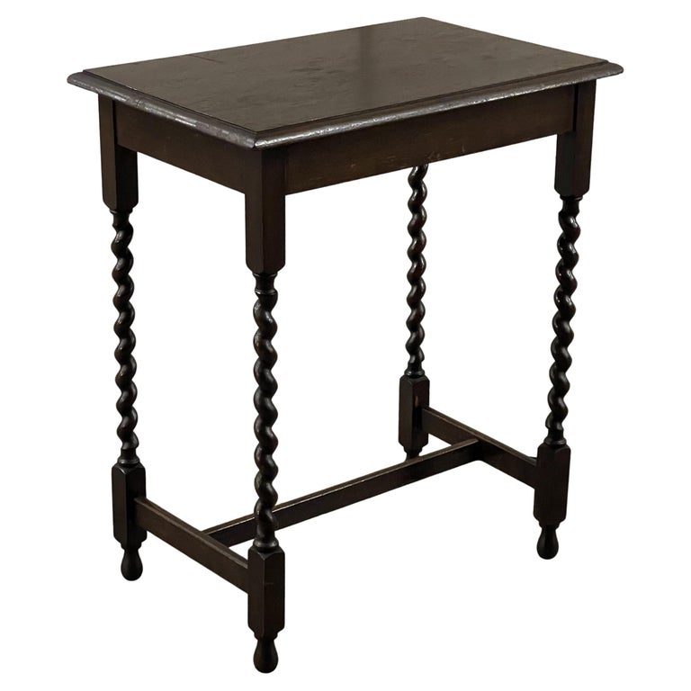 Antique Dark Oak 1920's Occasional Side End Table With Barley Twist Legs For Sale at 1stDibs