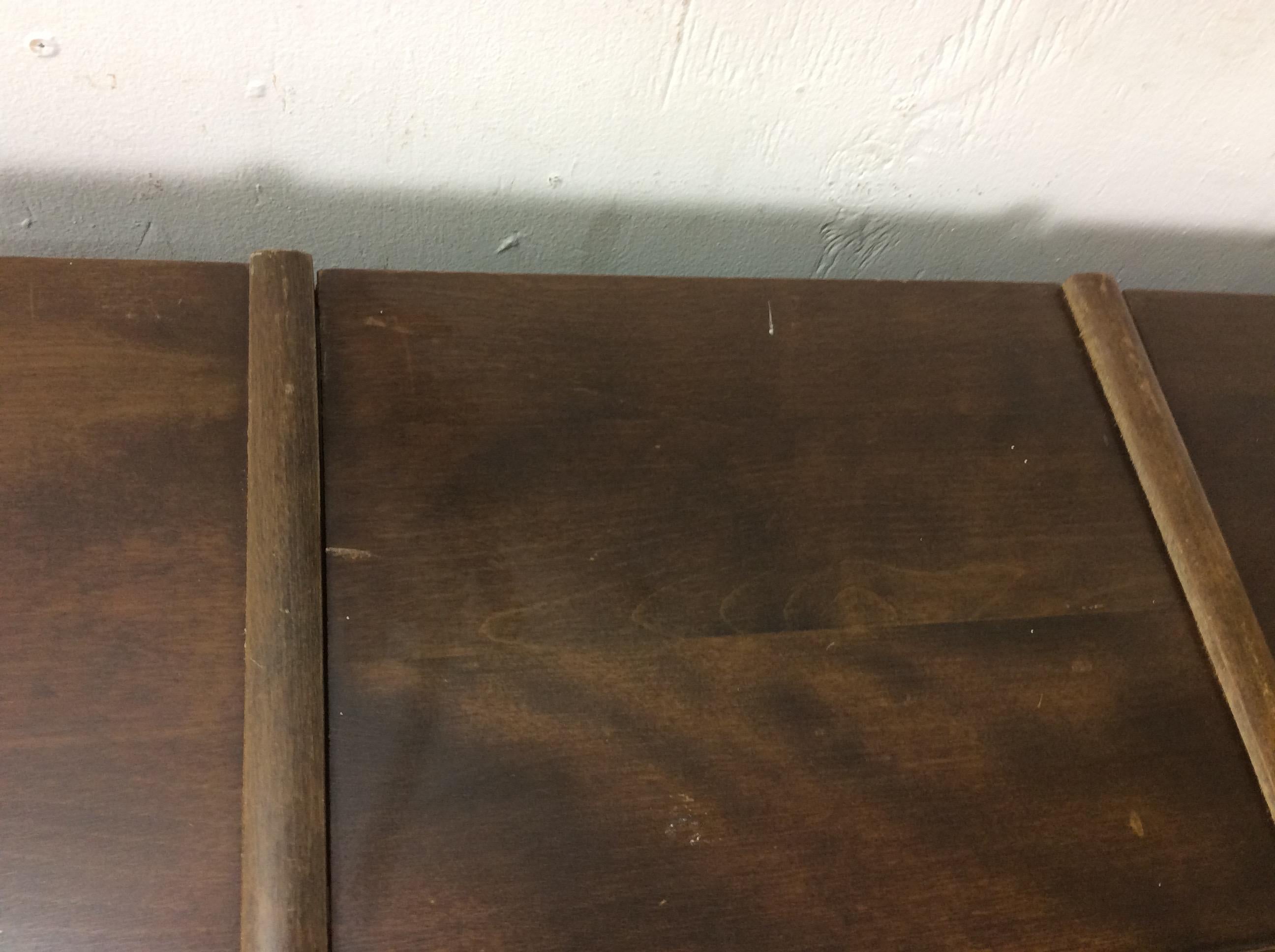 Libreria Barrister a 3 pile in Oak scuro antico con gambe affusolate in vendita 12