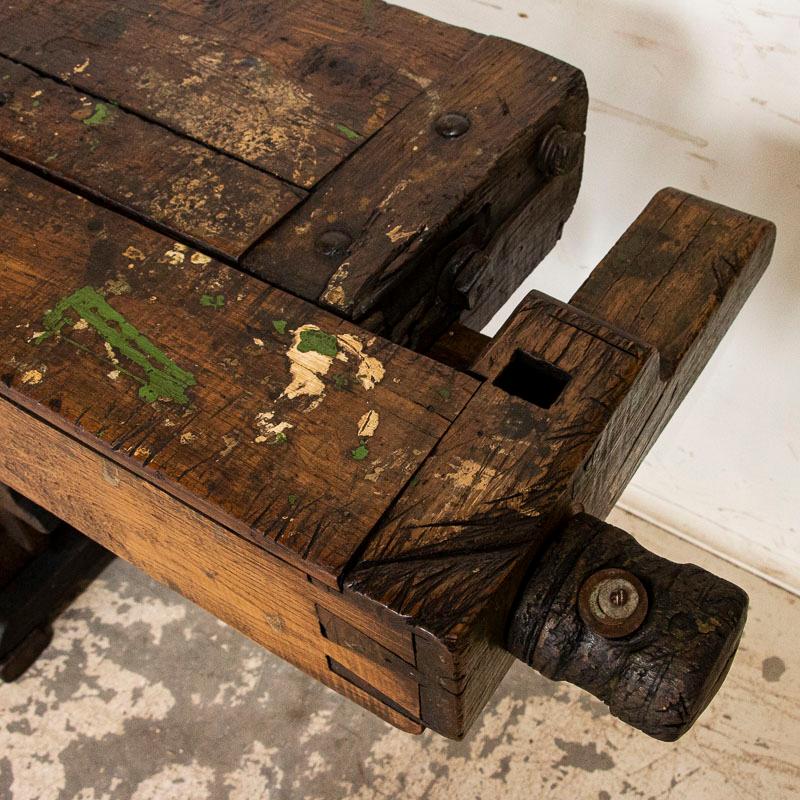 Antique Dark Rustic Carpenter's Work Bench Work Table In Good Condition In Round Top, TX