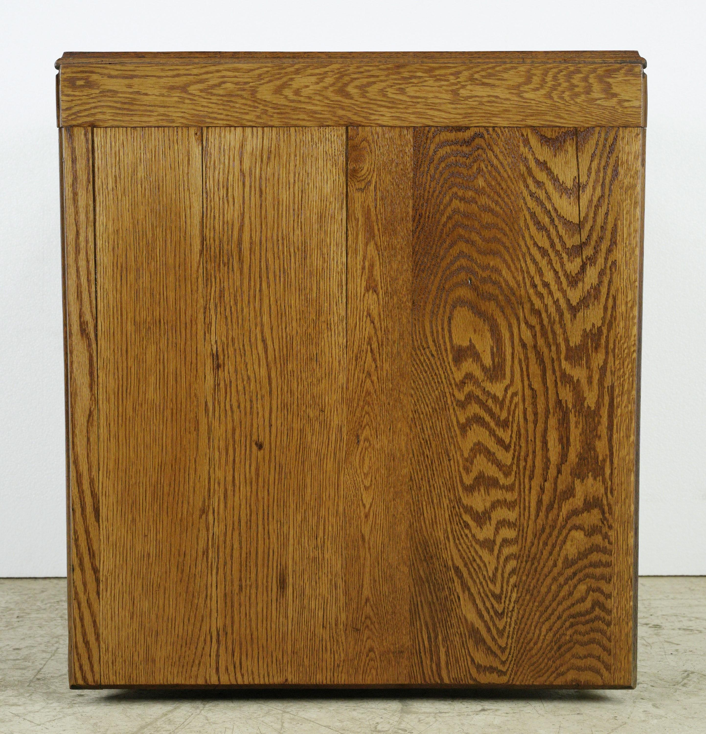 Antique Dark Tone Oak Folding Desk on Casters For Sale 10