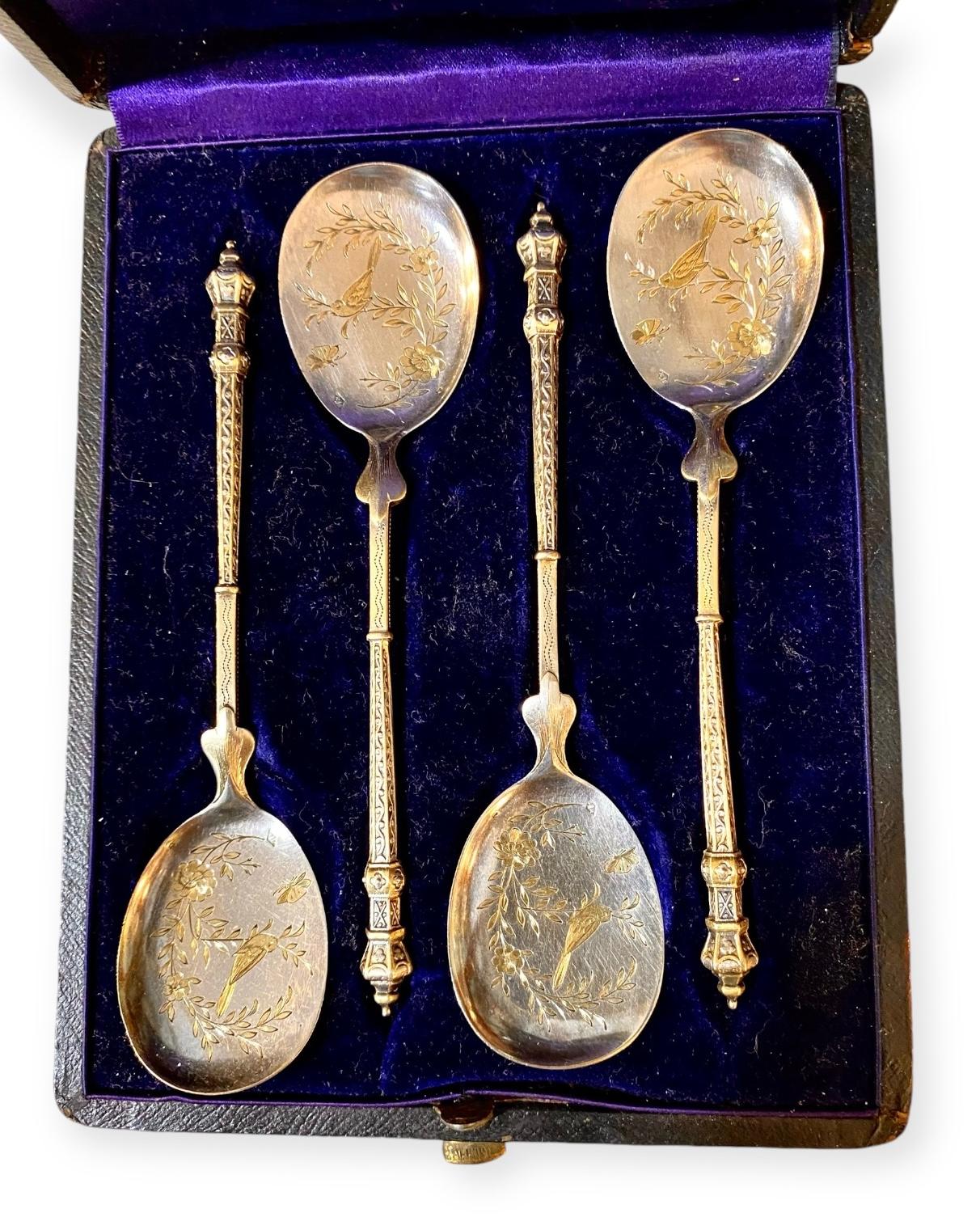 Antiguas palas/cucharas para helado Daubree de plata vermeil en estuche de presentación Hecho a mano en venta