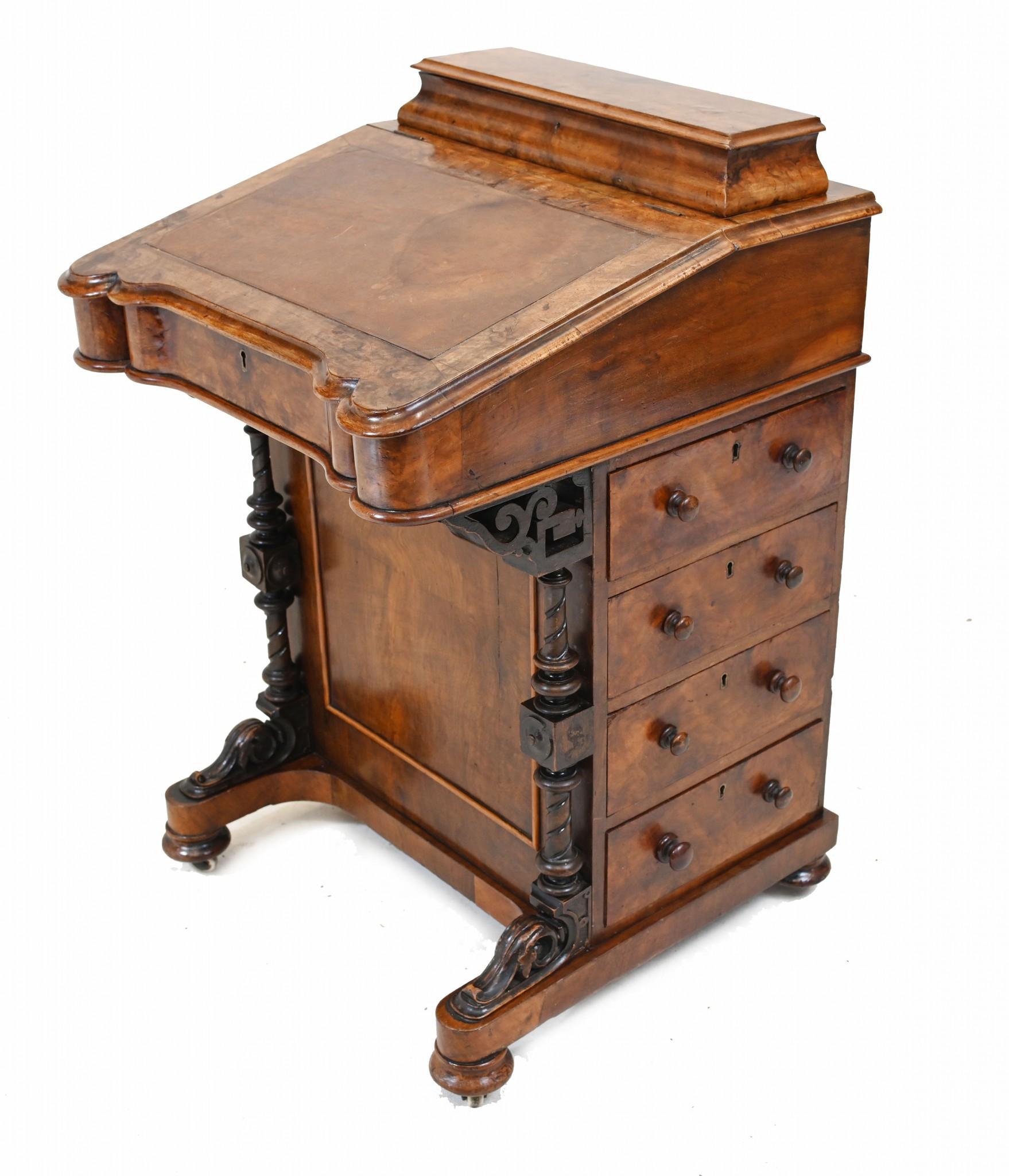 Antico scrittoio Davenport in noce vittoriano Secretaire 1880 in vendita 4