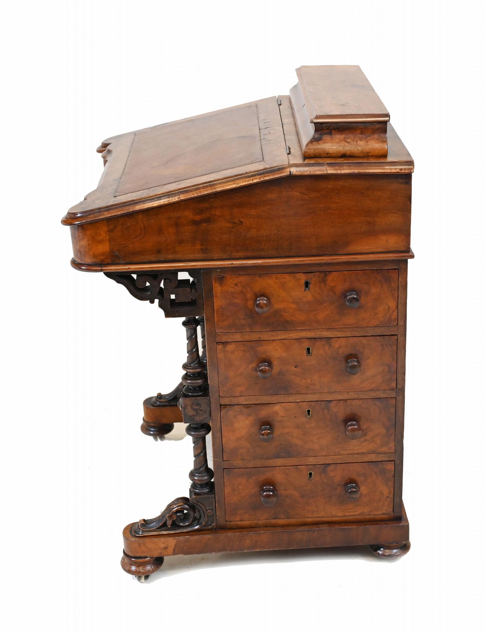 Noce Antico scrittoio Davenport in noce vittoriano Secretaire 1880 in vendita