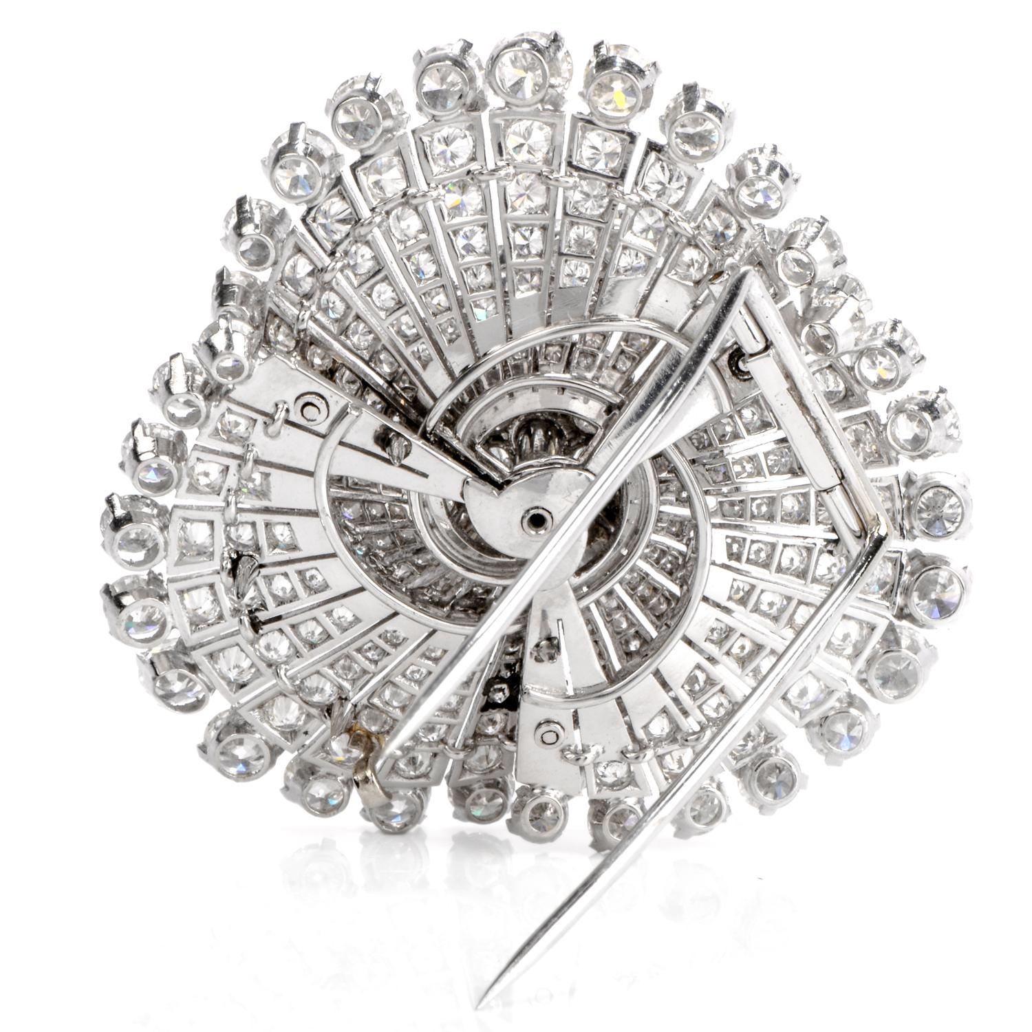 Antique Deco 20.98 Carat Diamond Circular Fan Brooch Pin In Excellent Condition In Miami, FL