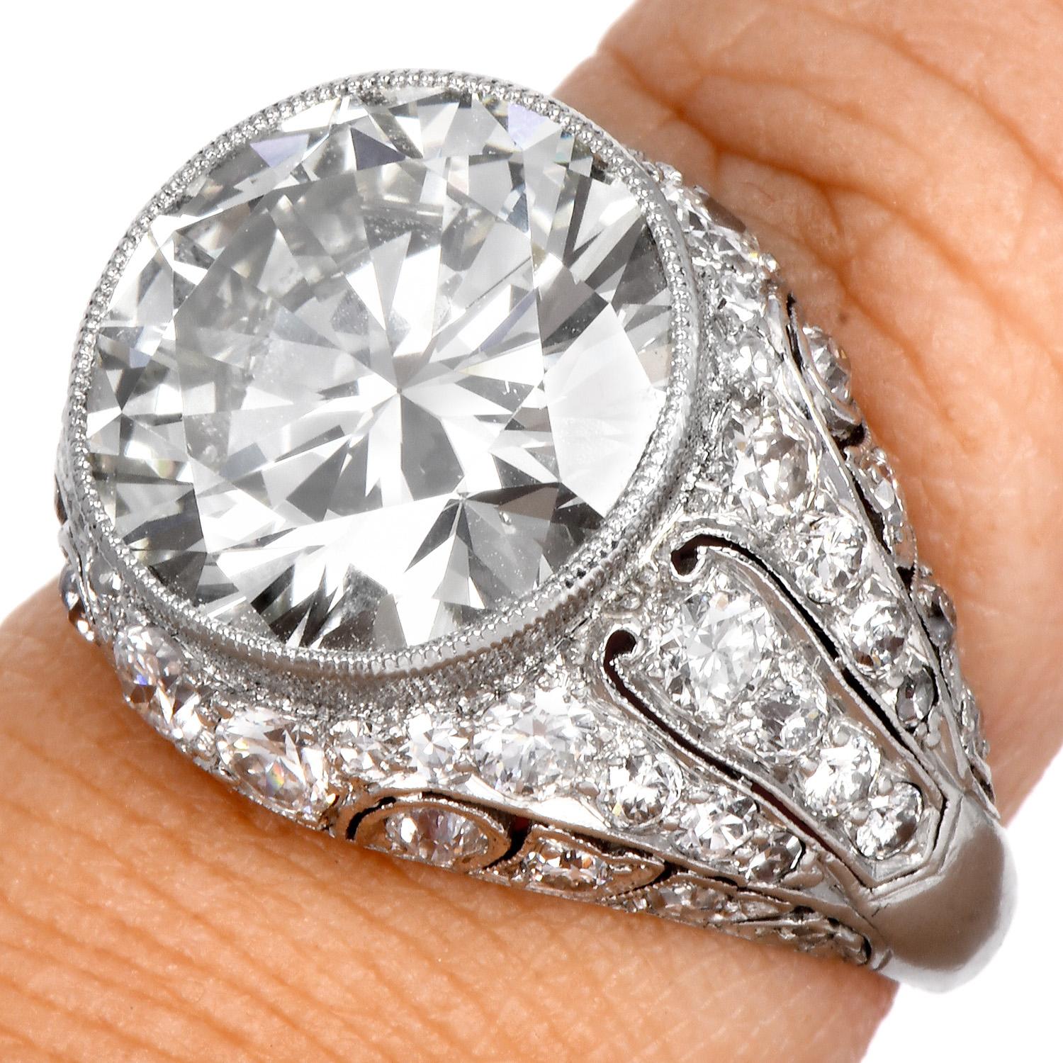 Women's Antique Deco 7.96 carat Diamond Platinum Engagement Ring
