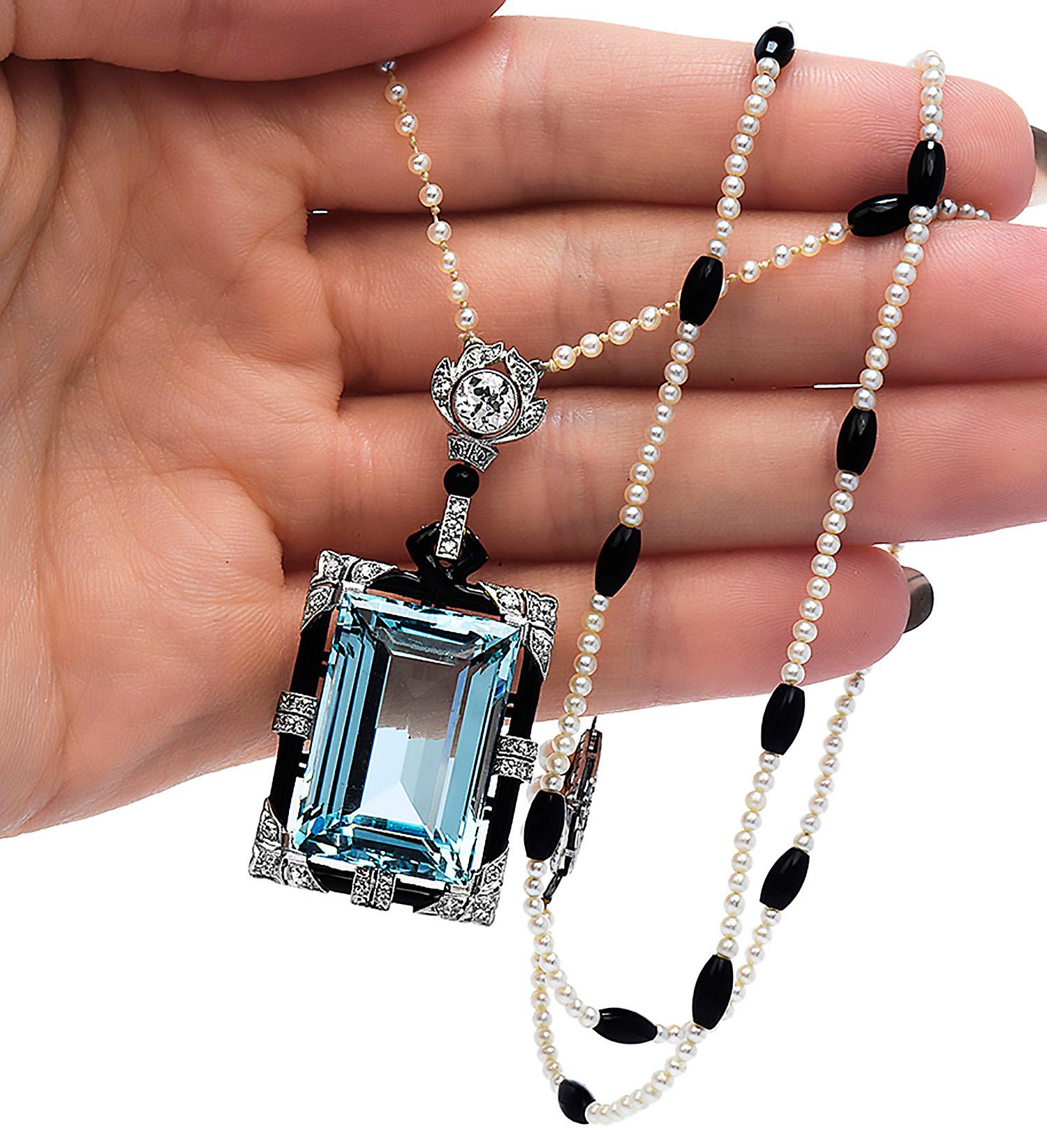 Antique Deco Aquamarine Diamond Onyx Pearl Gold Pendant Necklace For Sale 2
