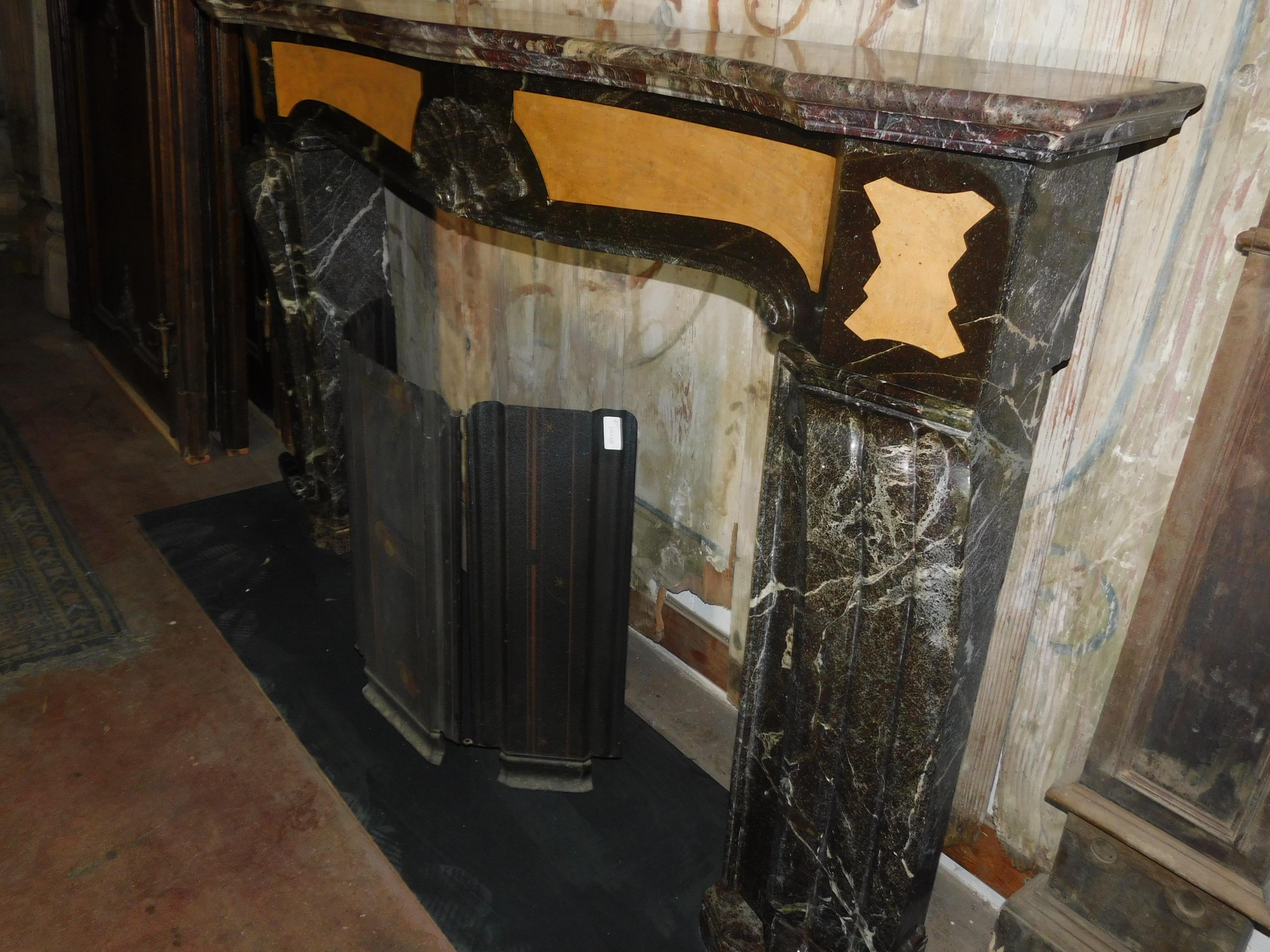Antique Deco Fireplace, Inlaid Red and Yellow Marble, Rough, Early 1900, Italy In Good Condition For Sale In Cuneo, Italy (CN)
