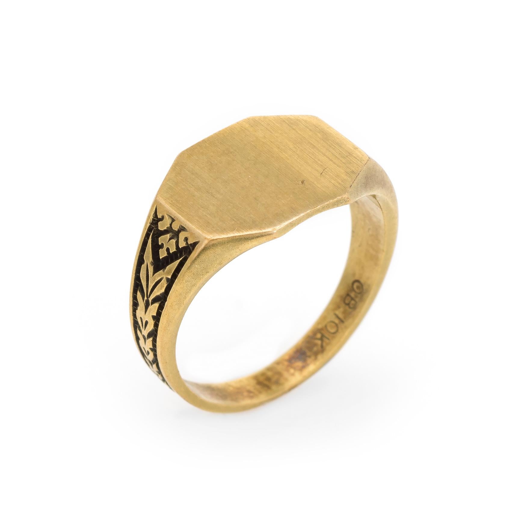 Finely detailed Art Deco era ring (circa 1920s to 1930s), crafted in 10 karat yellow gold.

The ring is made by Ostby & Barton, one of the most well known jewelry manufacturers of the period. The firm was founded in 1879 and ceased production around