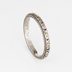 Antique Deco Wedding Band 18 Karat White Gold Embossed Flowers Vintage