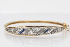 Antiguo brazalete decorativo de oro con diamantes, hacia 1920