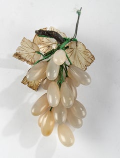 Antique Decorative Bunch of Grapes made of Quartz Stone