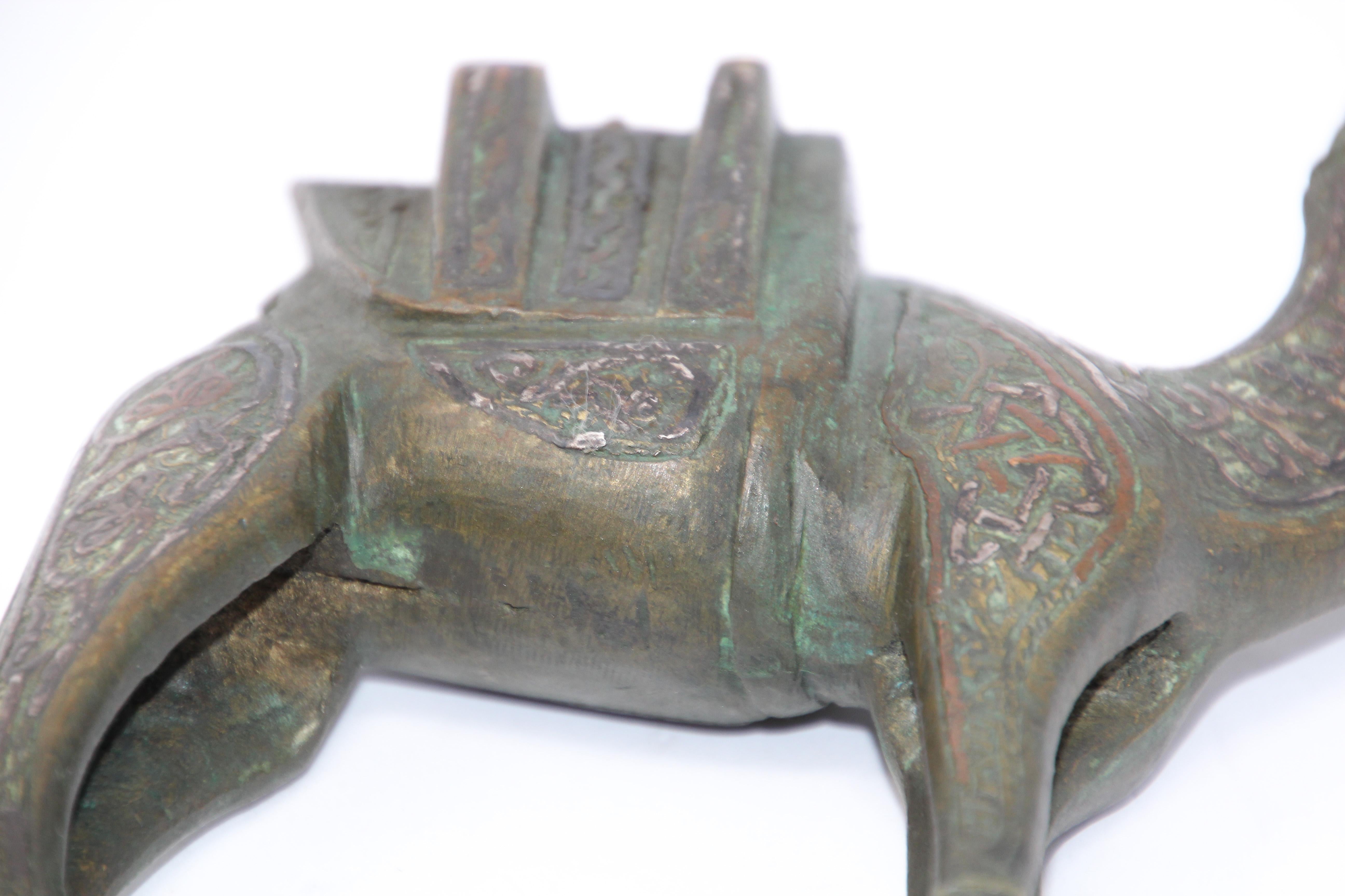 Early 20th Century 1920 Cast Bronze Camel Sculpture For Sale