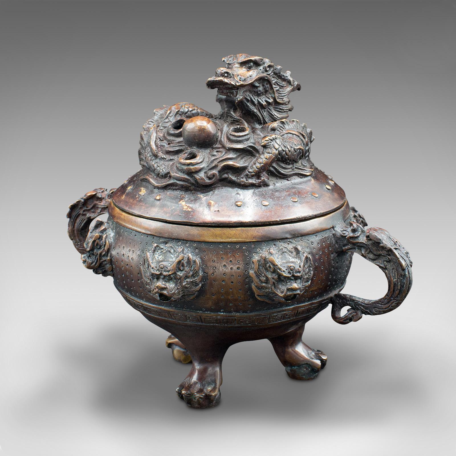 Antique Decorative Censer, Chinese, Bronze, Incense Burner, Dragon, Victorian In Good Condition In Hele, Devon, GB