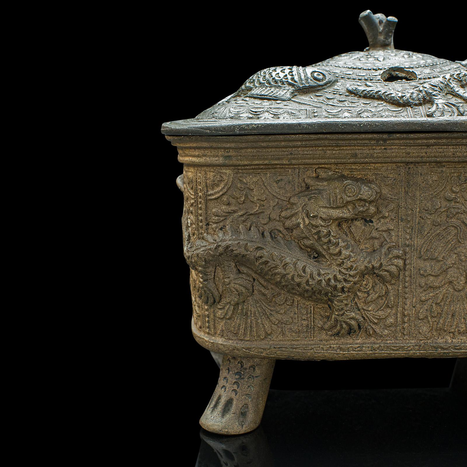 Encensoir décoratif chinois ancien, en bronze, brûleur d'encens, victorien, vers 1850 en vente 2