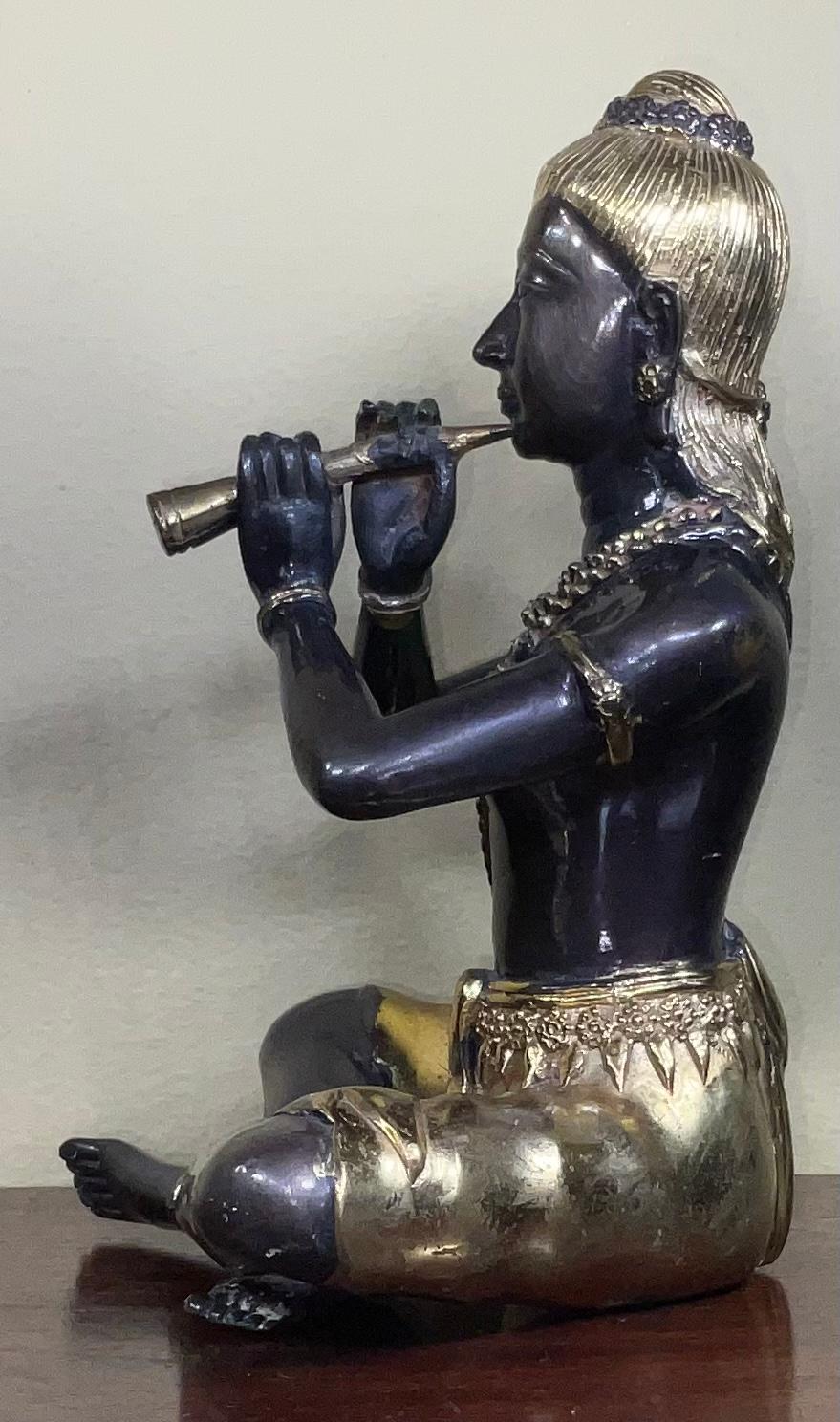 Antike dekorative Figur, orientalisch, Bronze, Statue, Studie, Musiker, um 1900 (Asiatisch) im Angebot