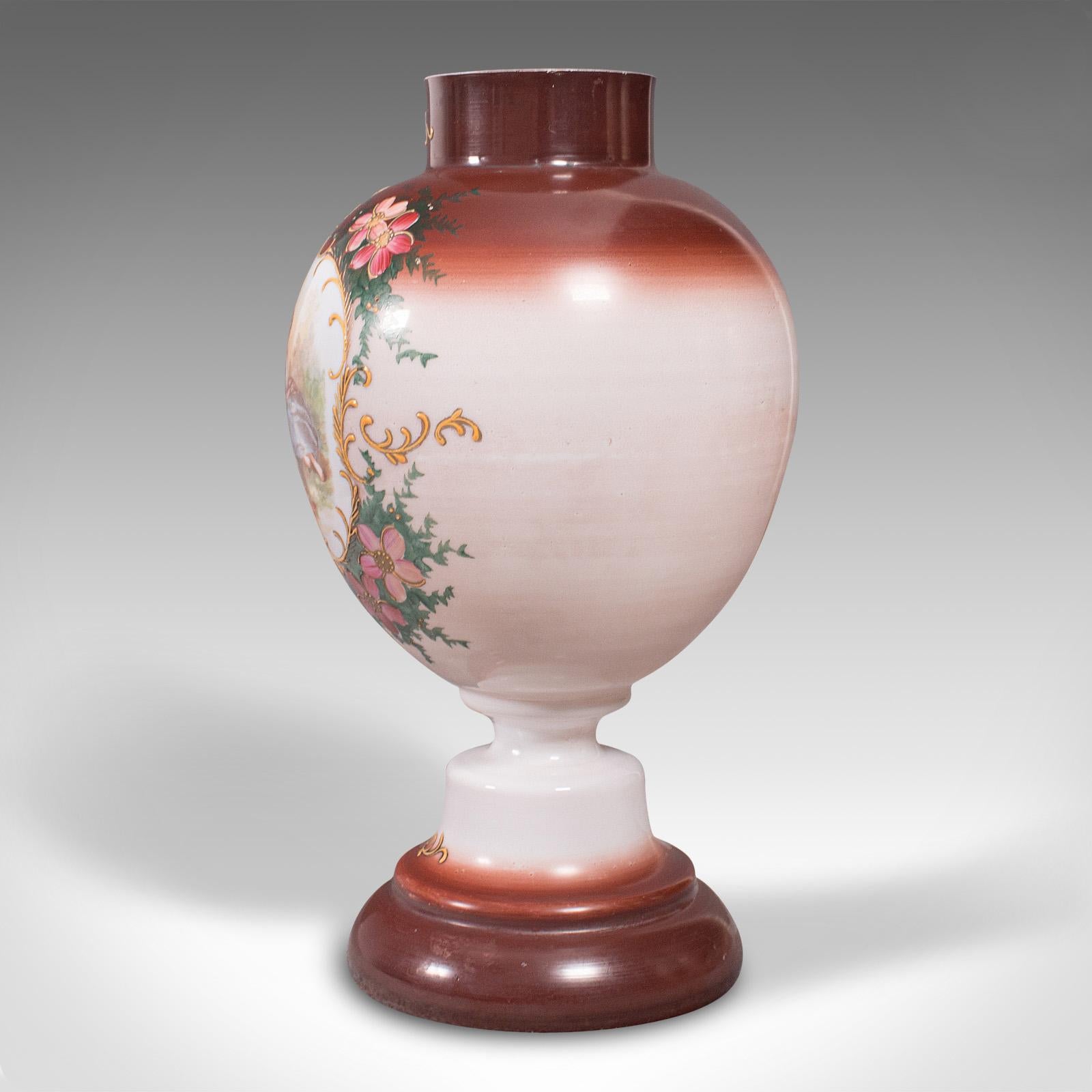 flower vase urn