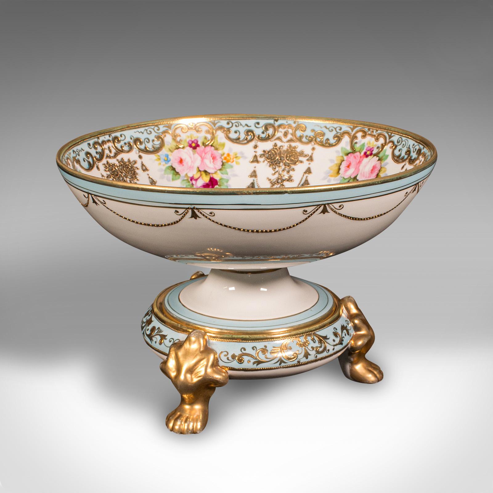 Antike dekorative Schale mit Fuß, japanisch, Keramik-Servierschale, Noritake, um 1920 (20. Jahrhundert) im Angebot