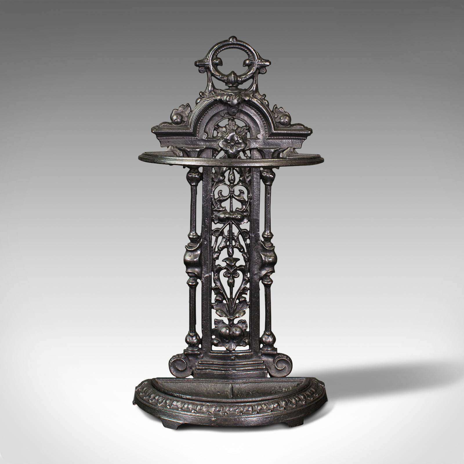 This is an antique decorative hall stand. An English, cast iron stick rack in the manner of Coalbrookdale, dating to the Edwardian period, circa 1910.

Wonderfully ornate hallway stand, with the distinctive manner of Coalbrookdale
Displays a