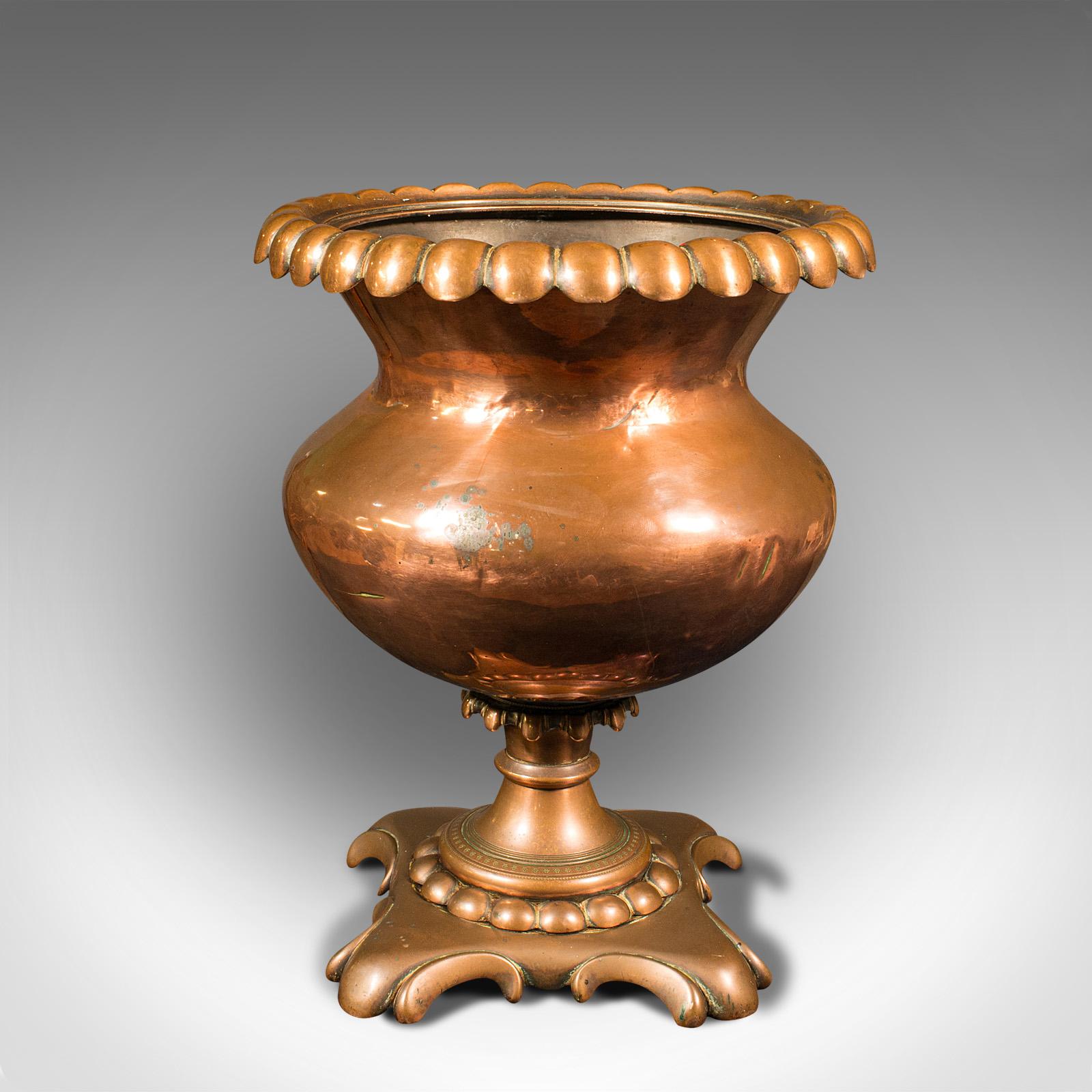 British Antique Decorative Jardiniere, English, Copper, Planter, Art Nouveau, Victorian For Sale