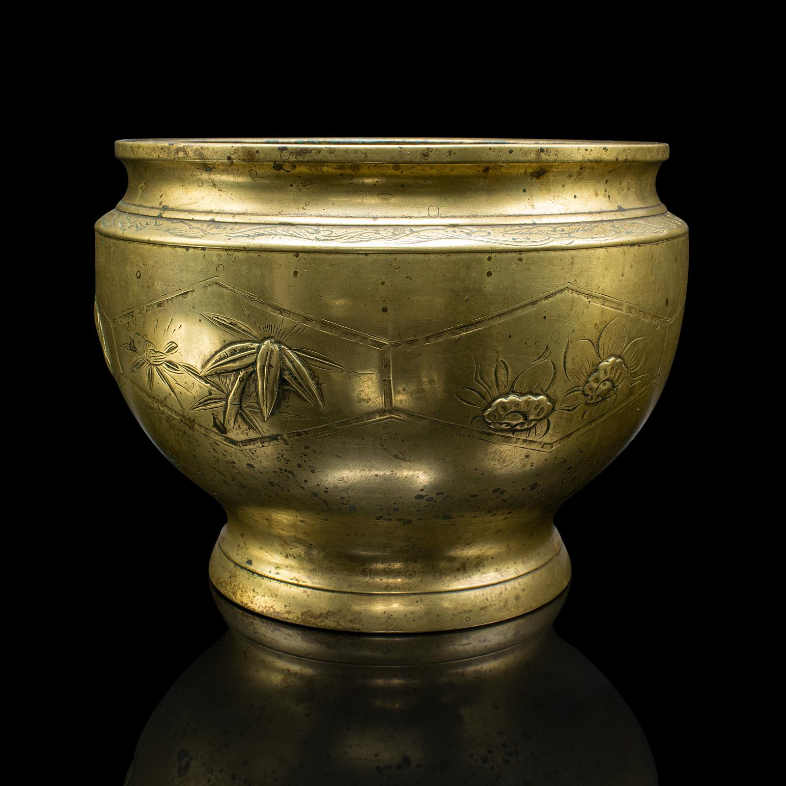 Victorien Jardinière décorative japonaise ancienne, laiton, pot de jardinière, victorienne, vers 1870 en vente